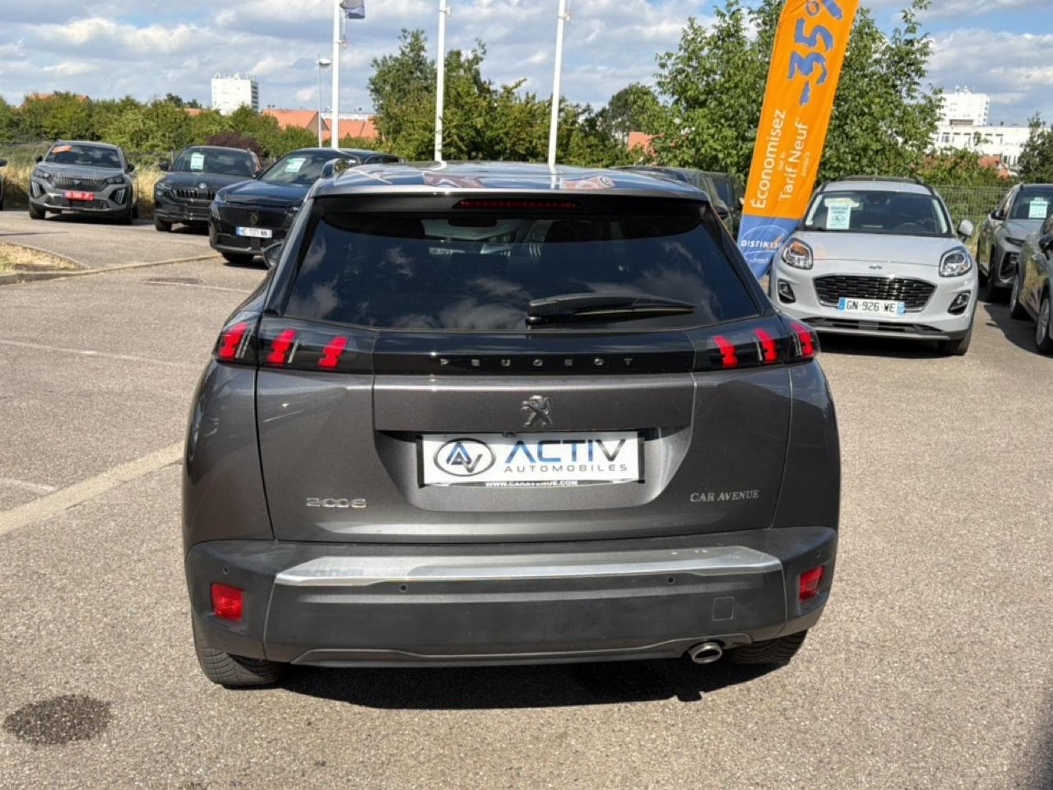 Peugeot 2008 1.5 BLUEHDI 110 S&S ALLURE PACK (2022) - Photo 6