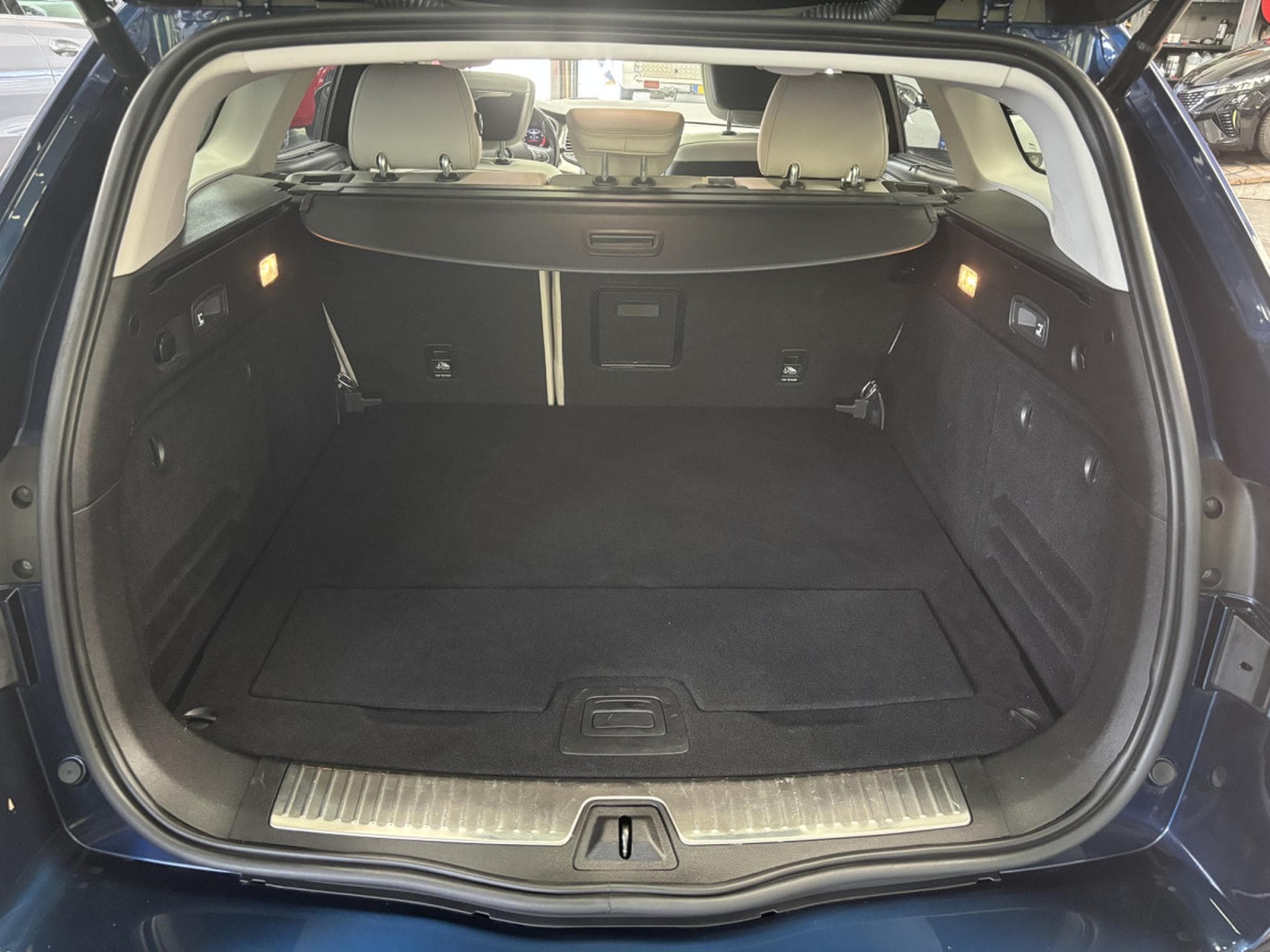 Renault Talisman 1.8 TCe 225 INITIALE PARIS (2020) - Photo 14