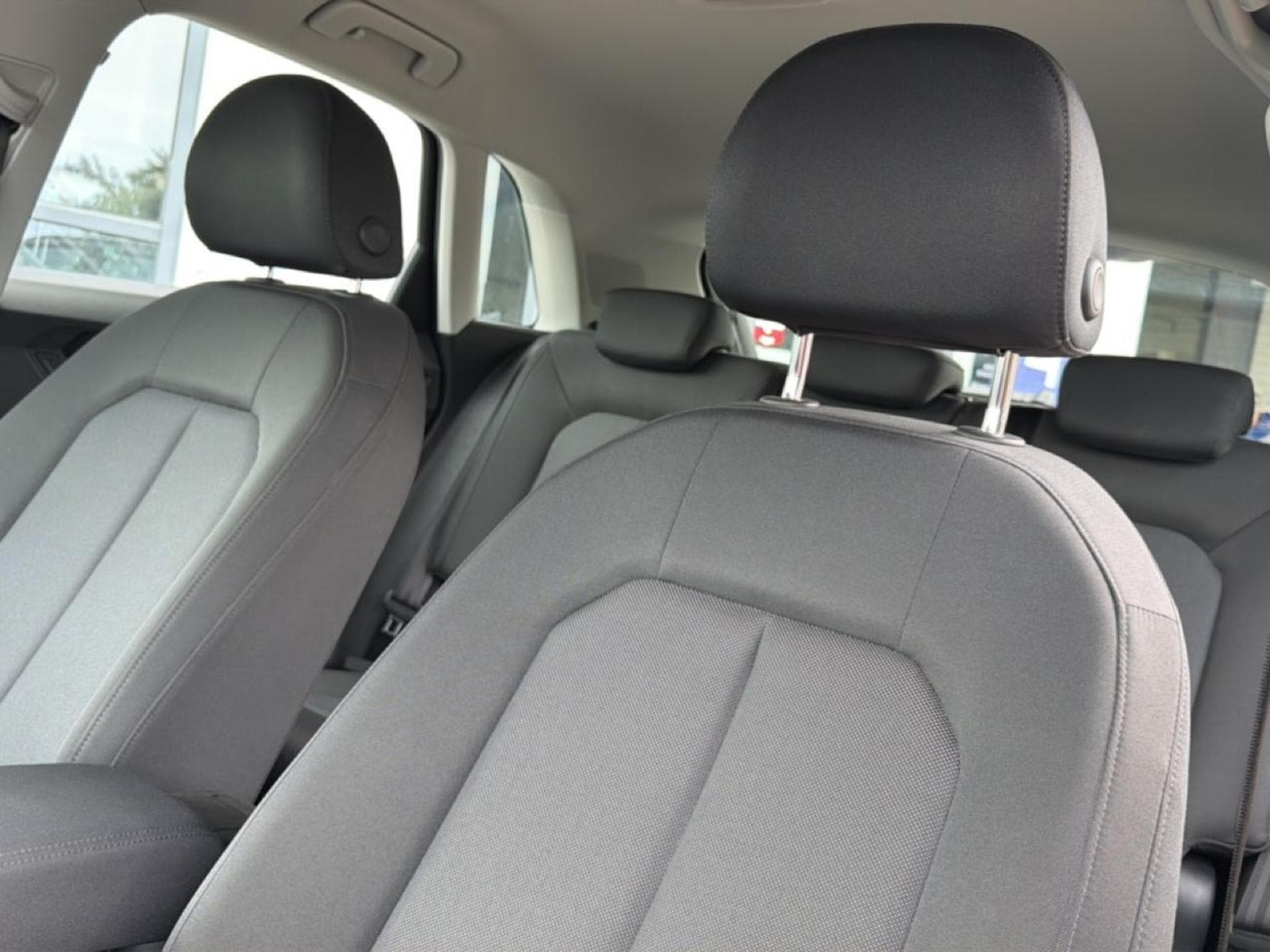 Audi Q3 45 TFSI E 245 S TRONIC 6 (2023) - Photo 12