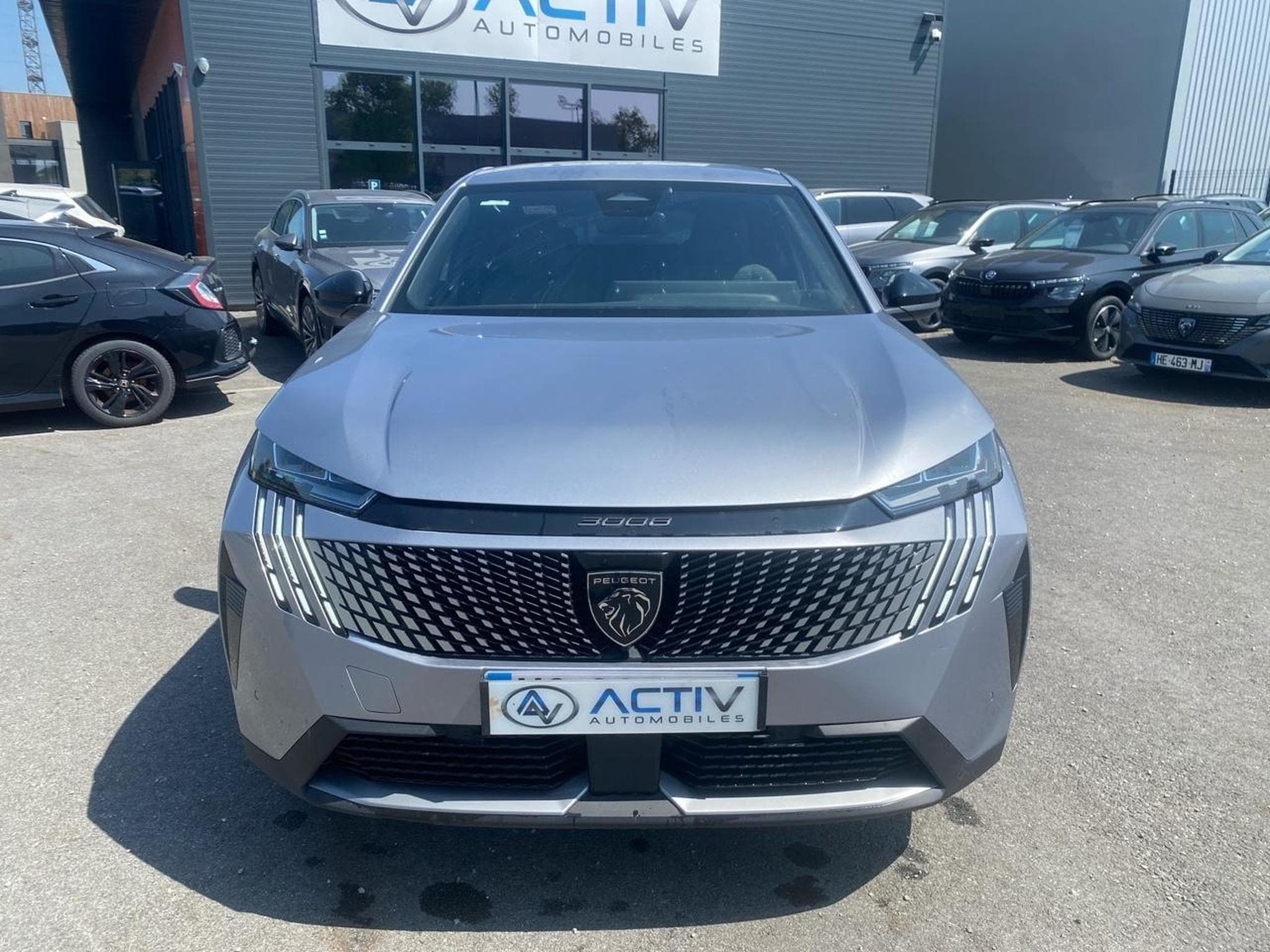 Peugeot 3008 1.2 HYBRID 145 ALLURE BUSINESS E-DCS6 (2025) - Photo 2