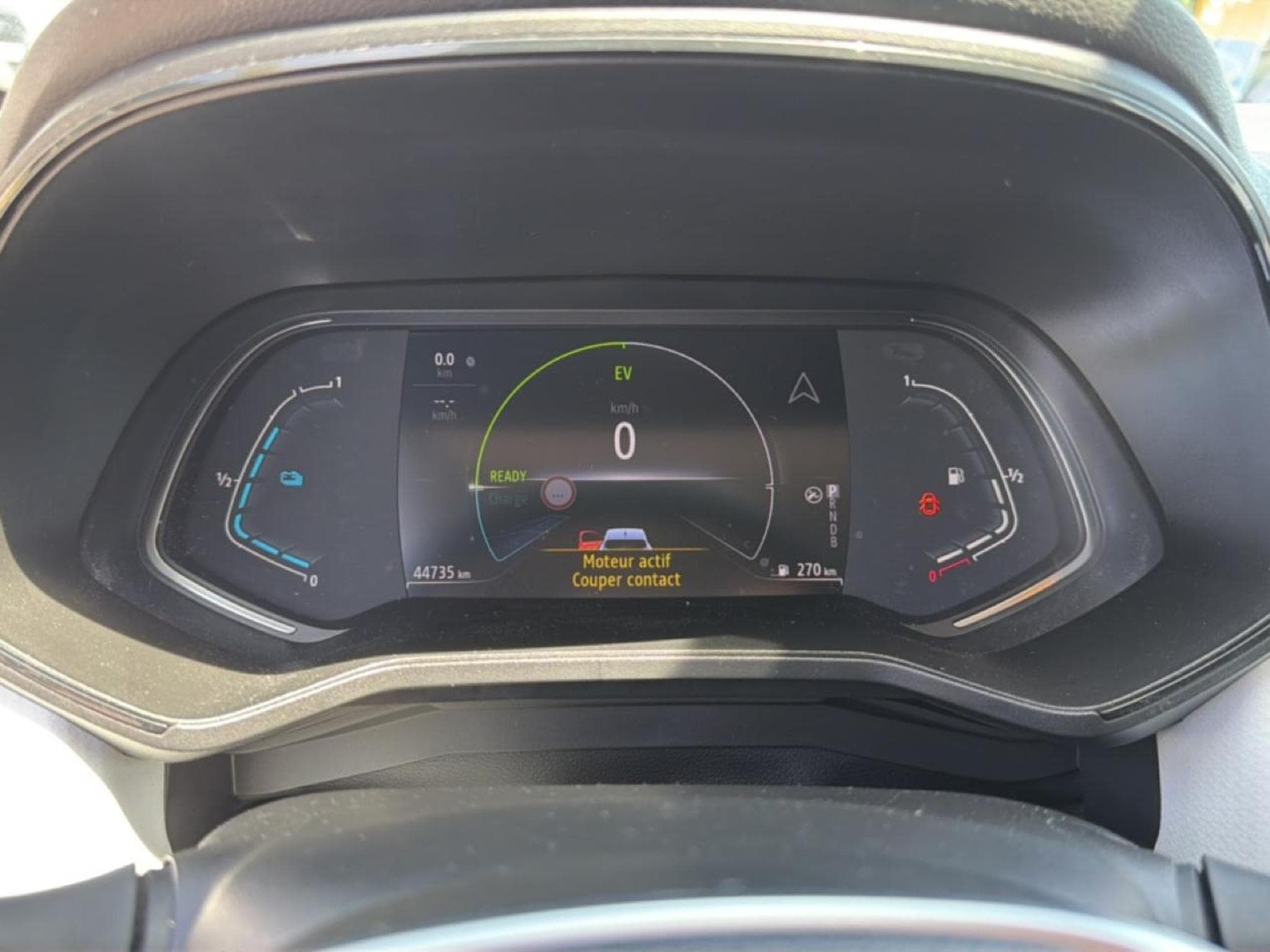 Renault Clio 1.6 E-TECH 145 FULL HYBRID EVOLUTION (2023) - Photo 16