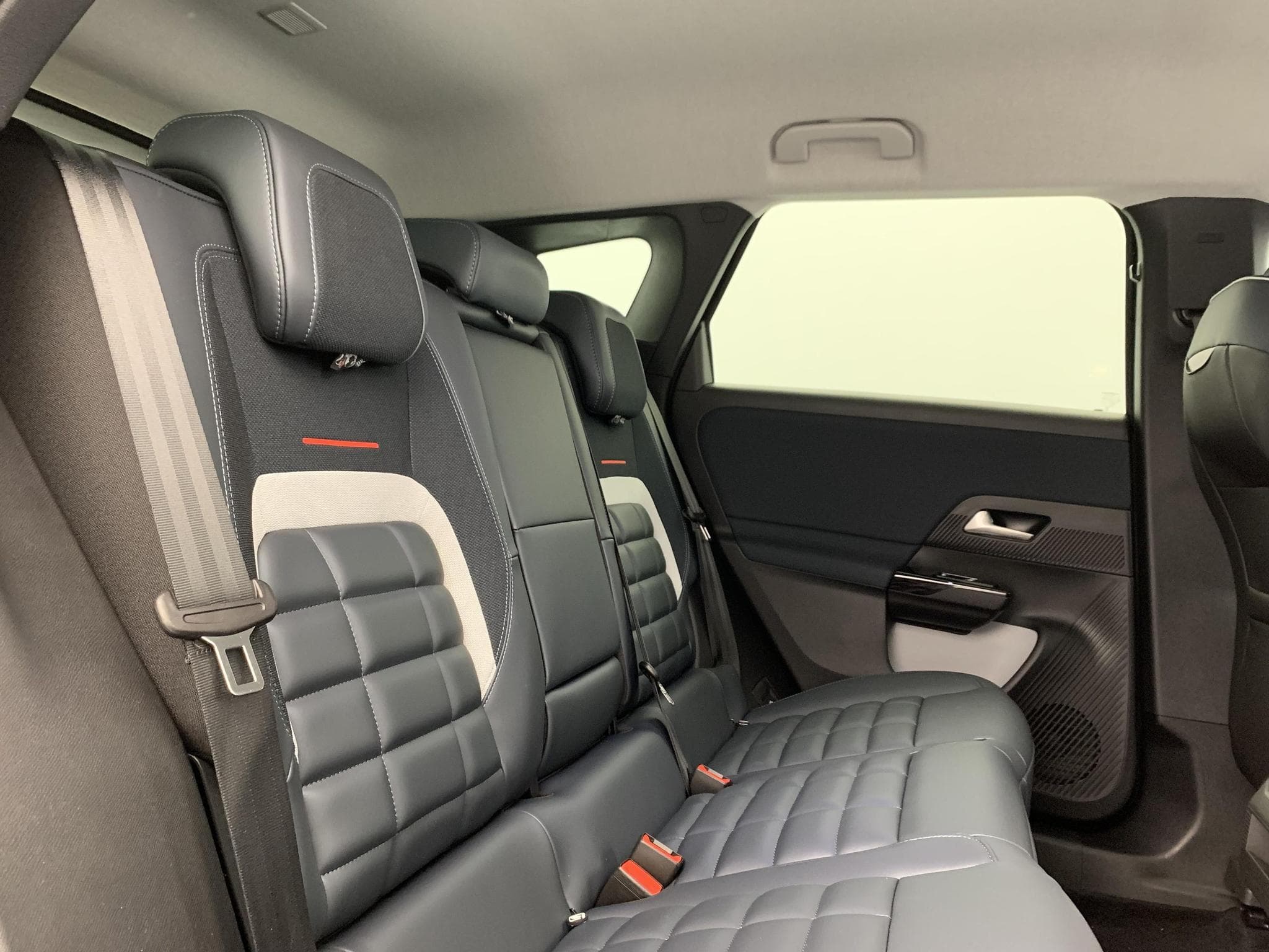 CitroëN C5 Aircross 145 CH E-DCS6 MAX (2026) - Foto 10