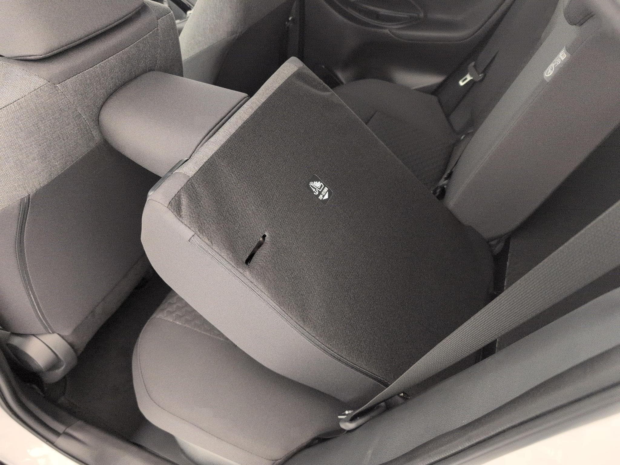 Toyota Yaris Cross 130h 2WD Design (2026) - Photo 12
