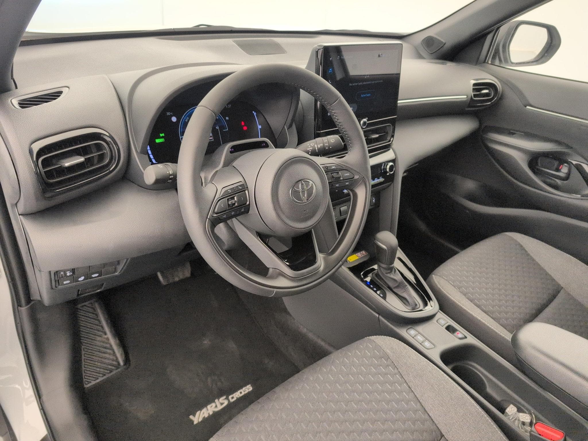 Toyota Yaris Cross 130h 2WD Design (2026) - Photo 15