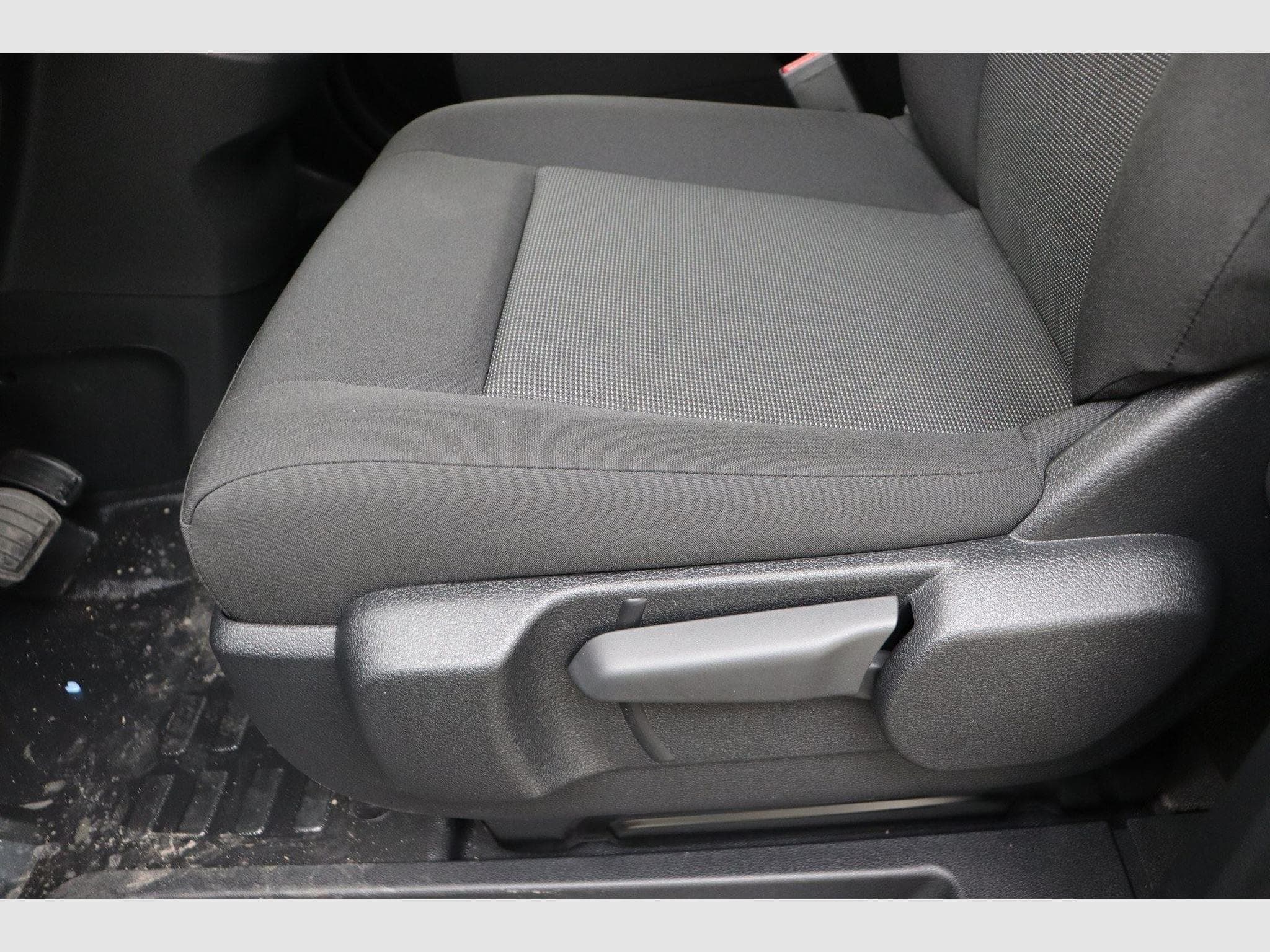 Peugeot Expert FIXE XL DIESEL 180 CH AUTOMATIQUE (2026) - Foto 13
