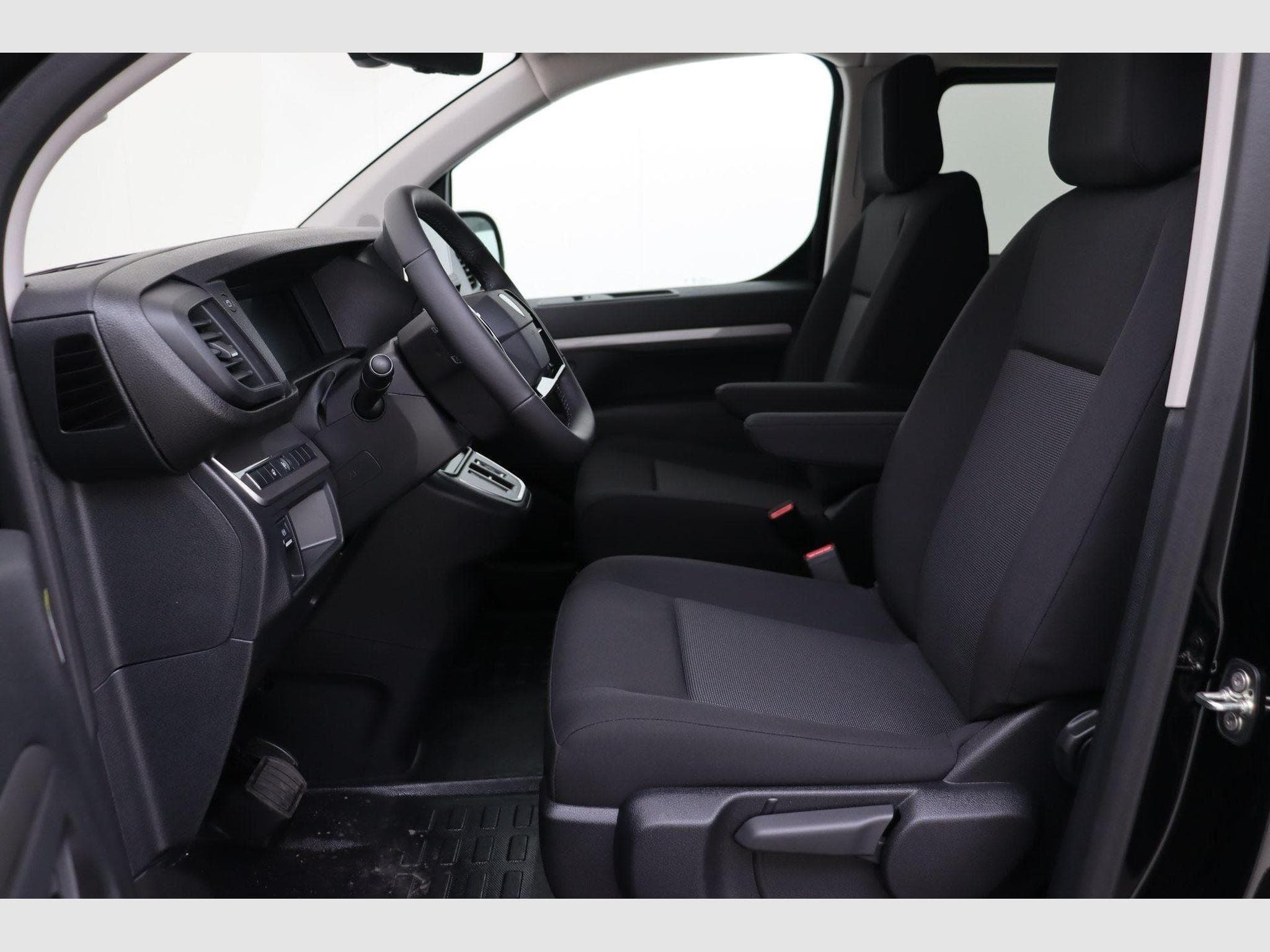 Peugeot Expert FIXE XL DIESEL 180 CH AUTOMATIQUE (2026) - Foto 12