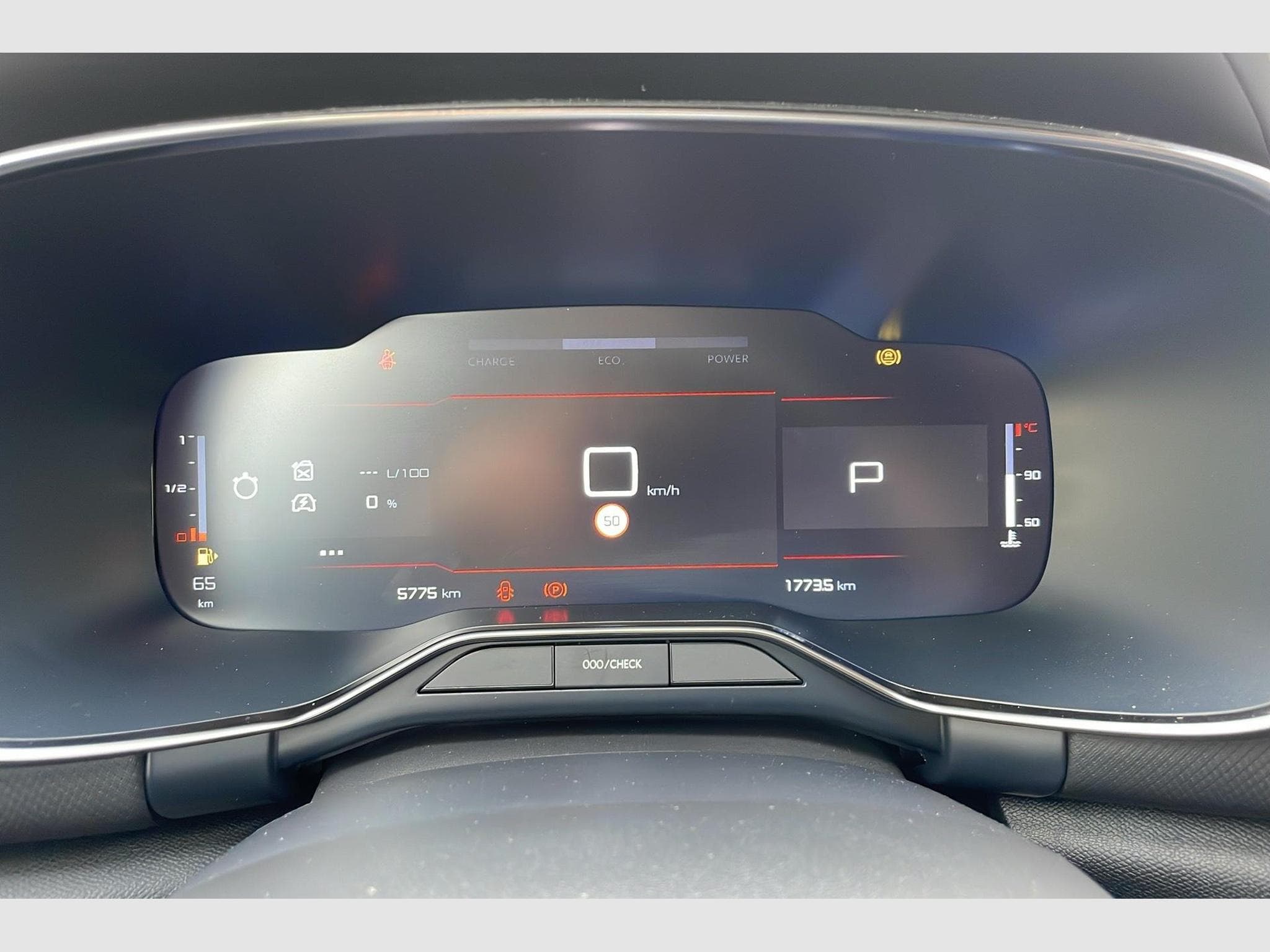 CitroëN C5 Aircross Hybride 145 e-DCS6 Max (2025) - Foto 9