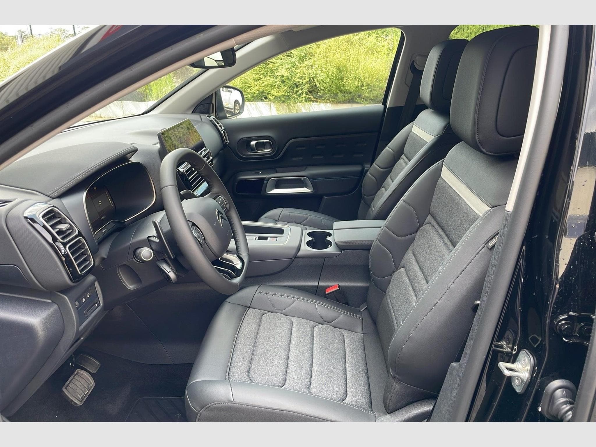 CitroëN C5 Aircross Hybride 145 e-DCS6 Max (2025) - Foto 13