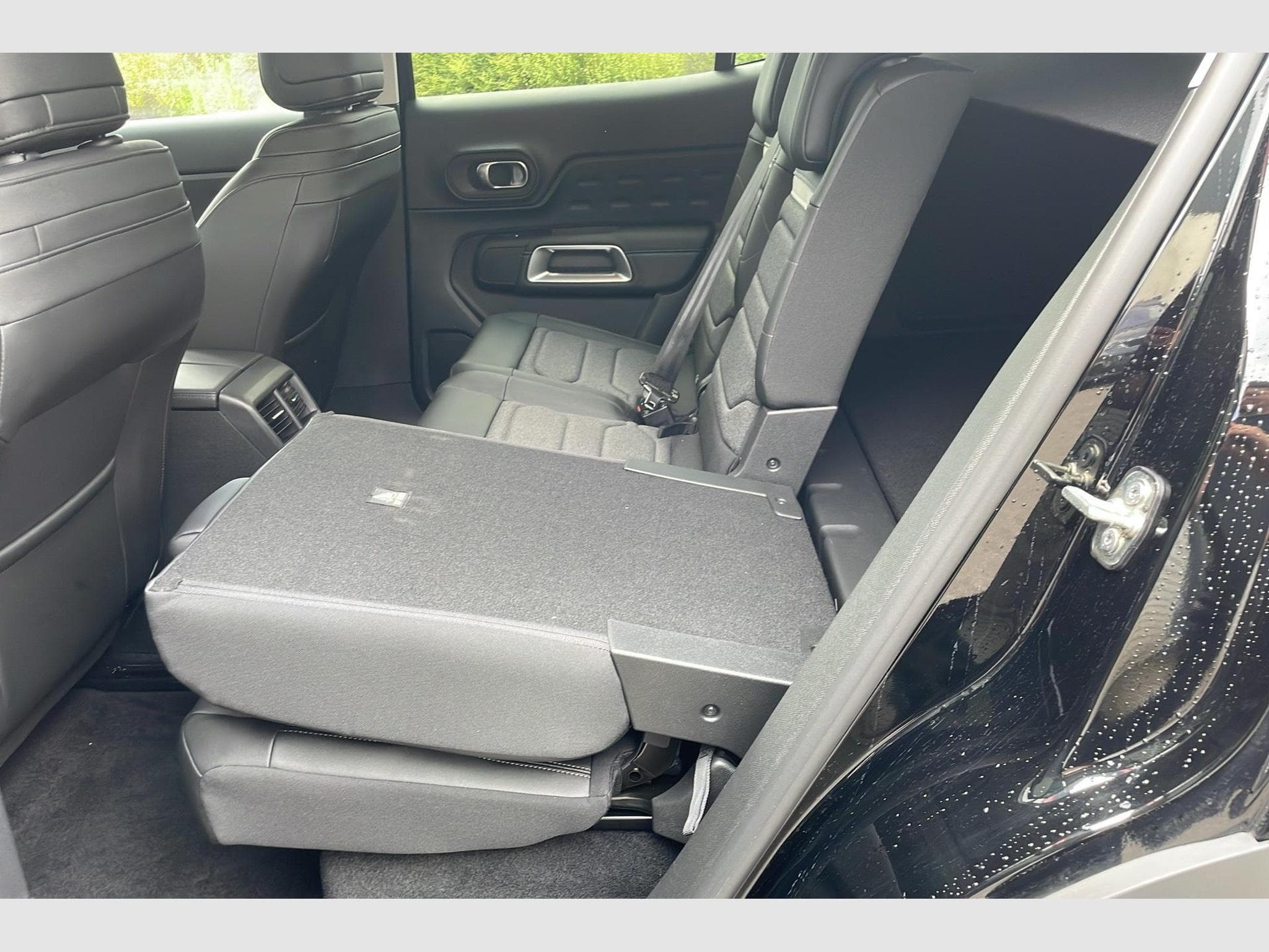 CitroëN C5 Aircross Hybride 145 e-DCS6 Max (2025) - Foto 18