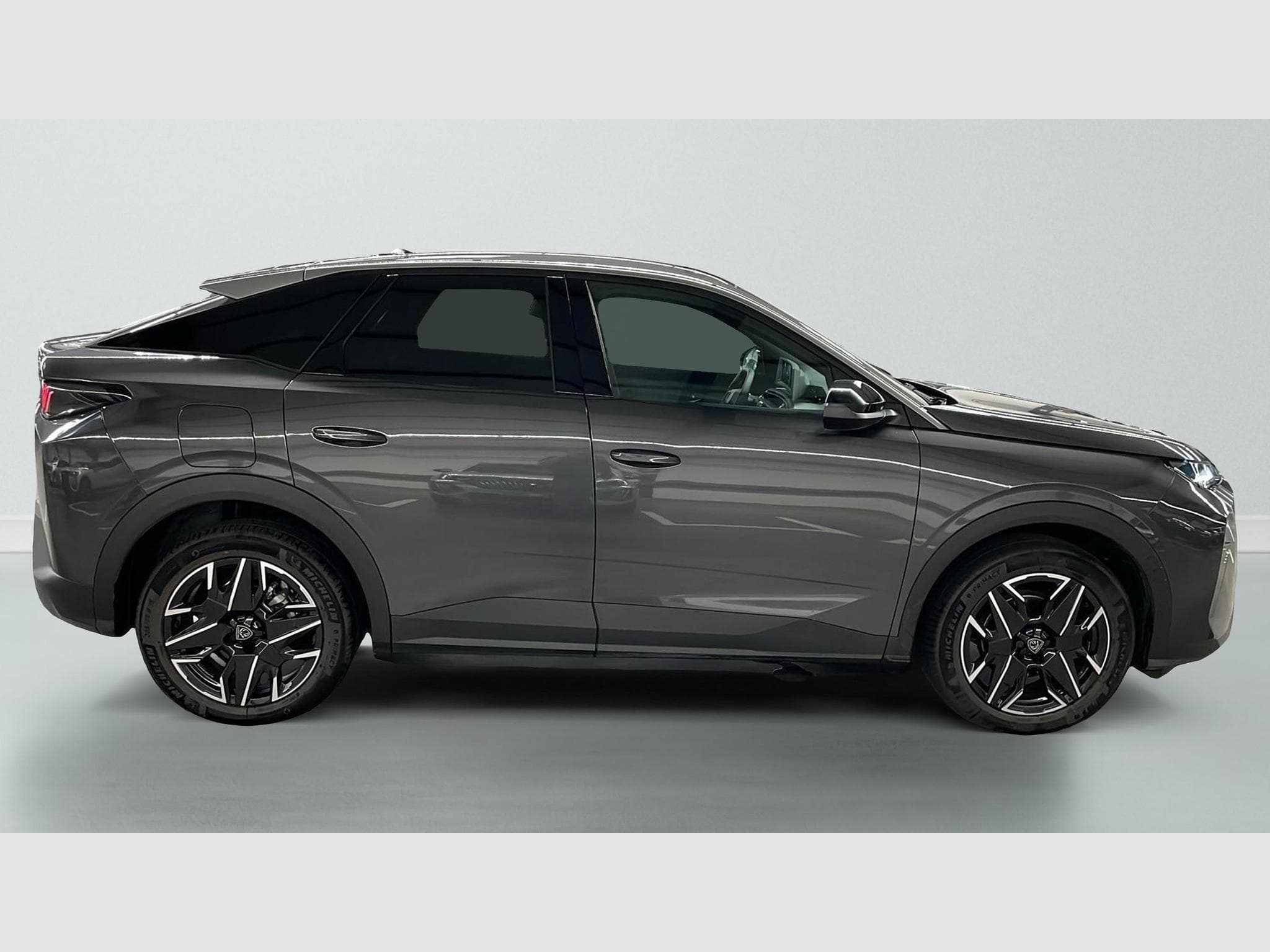 Peugeot 3008 Hybrid 145 e-DCS6 Allure (2025) - Foto 8