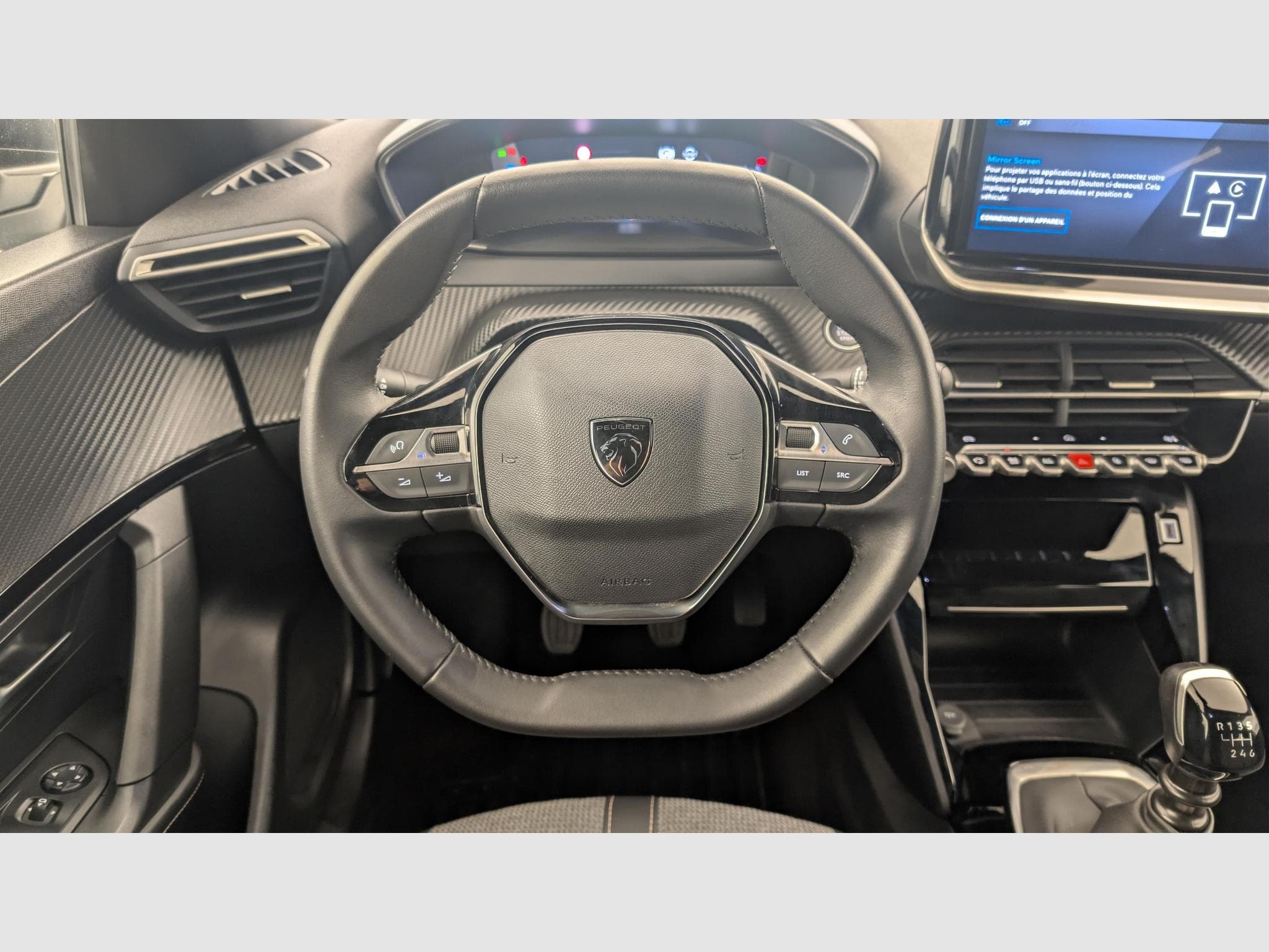 Peugeot 2008 100 S&S BVM6 Allure (2025) - Photo 14