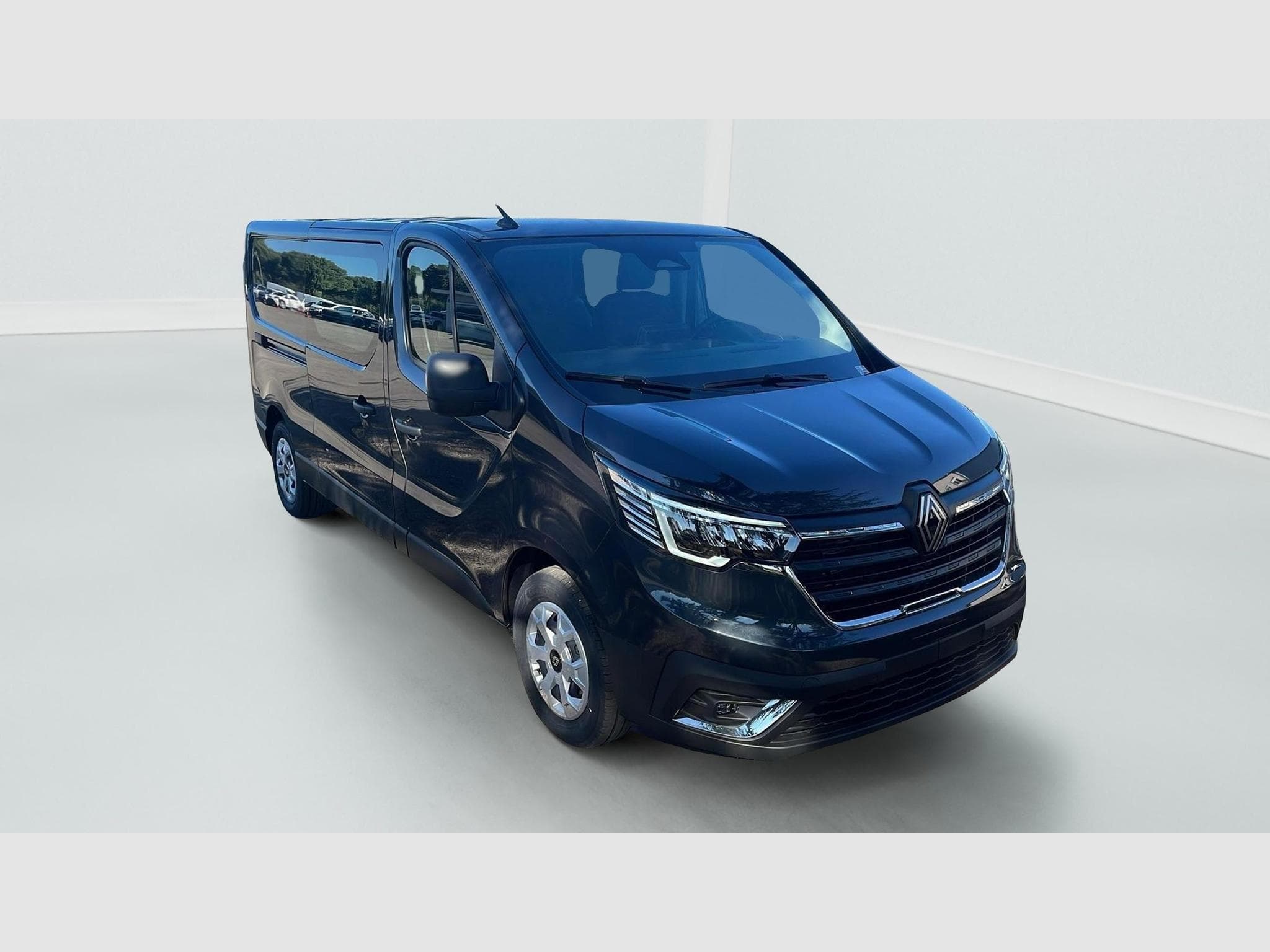 Renault Trafic L2H1 3T BLUE DCI 150 AUTO ADVANCE (2025) - Foto 1