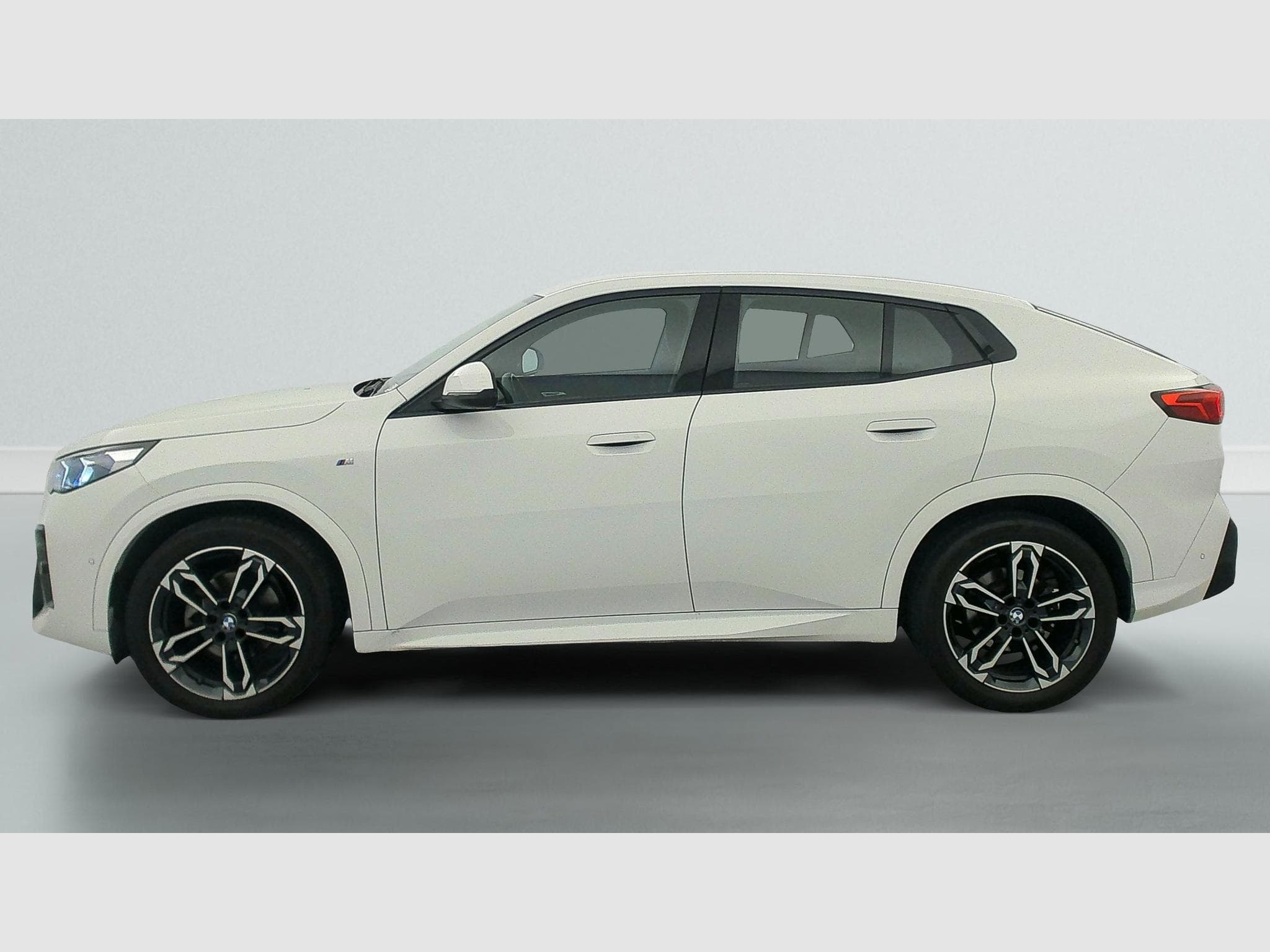 Bmw X2 SDRIVE 18D 150CH DKG7 M SPORT (2025) - Foto 4