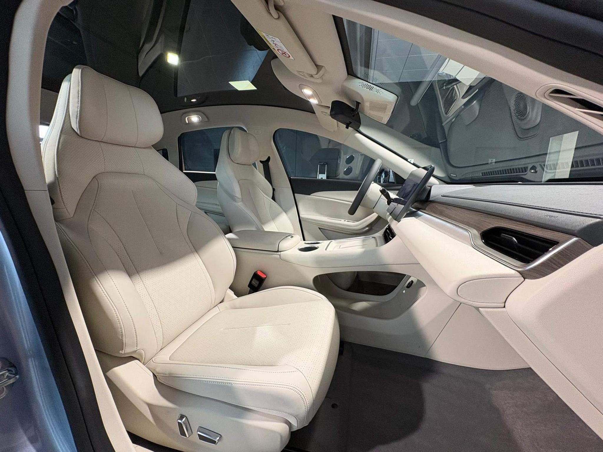 Forthing S7 ELECTRIQUE FULL OPTIONS (2026) - Photo 6