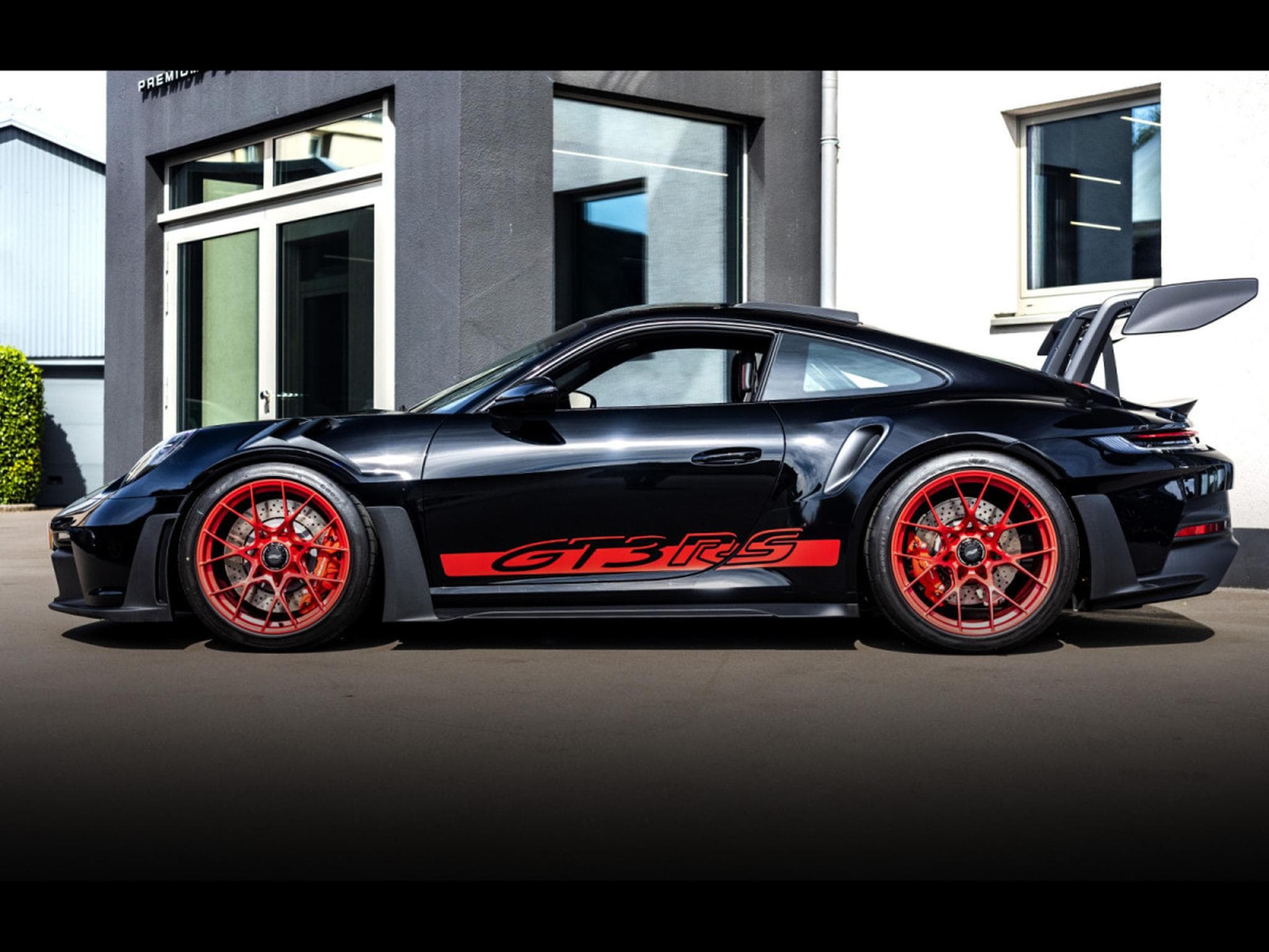 Porsche 911 (992.1) GT3 RS PDK - PACK CLUBSPORT (2025) - Foto 2