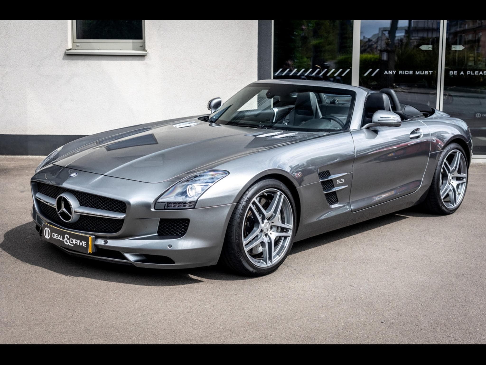 Mercedes SLS AMG AMG ROADSTER 6.3 V8 - HIMALAYAS GREY METALLIC (2012) - Photo 8