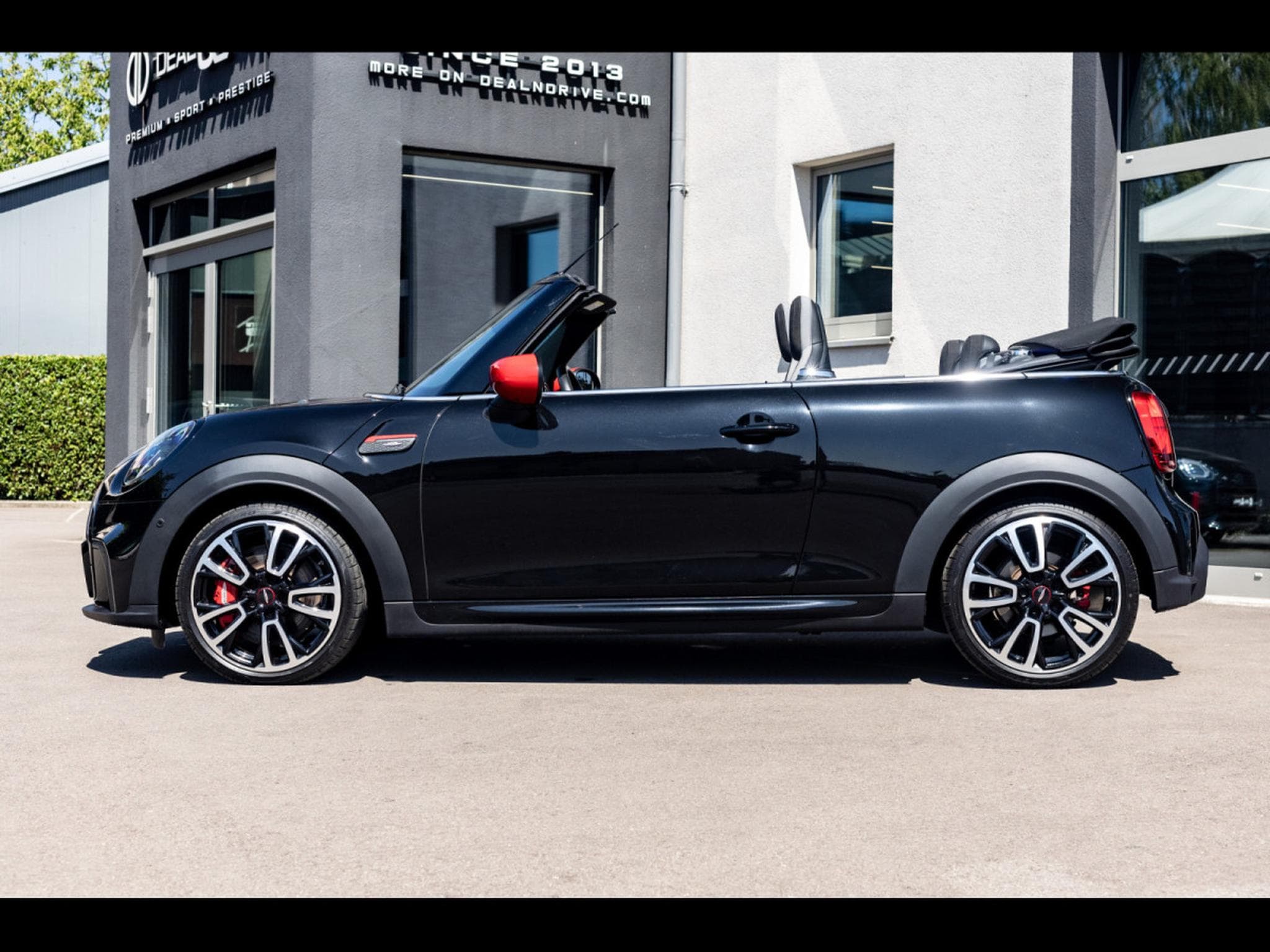 Mini Cooper John Cooper Works Cabriolet AUTO (231 CH) - MIDNIGHT BLACK M (2022) - Photo 2