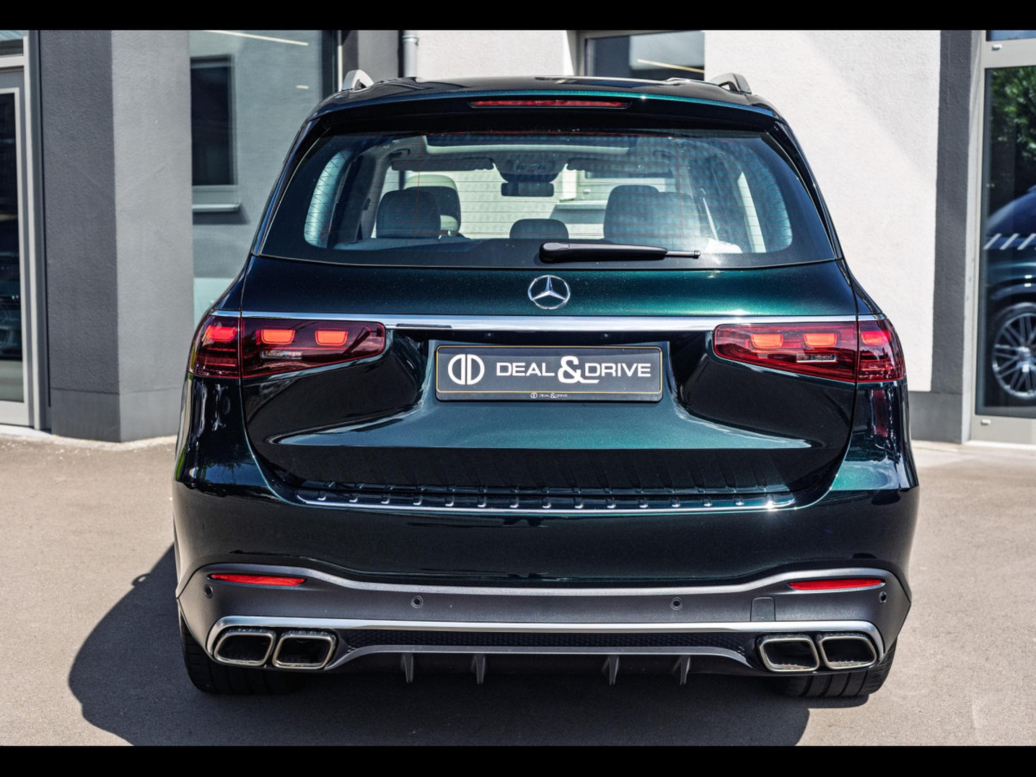 Mercedes GLS 63 AMG 4M+ 7 SEATS - SMARAGDGRÜN METALLIC - PPF (2024) - Photo 4