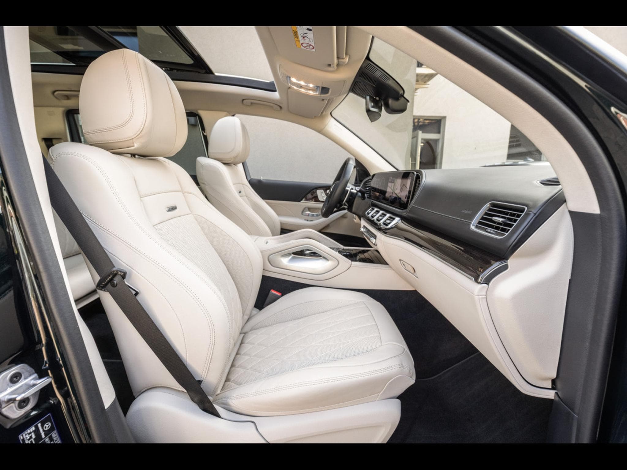 Mercedes GLS 63 AMG 4M+ 7 SEATS - SMARAGDGRÜN METALLIC - PPF (2024) - Photo 22