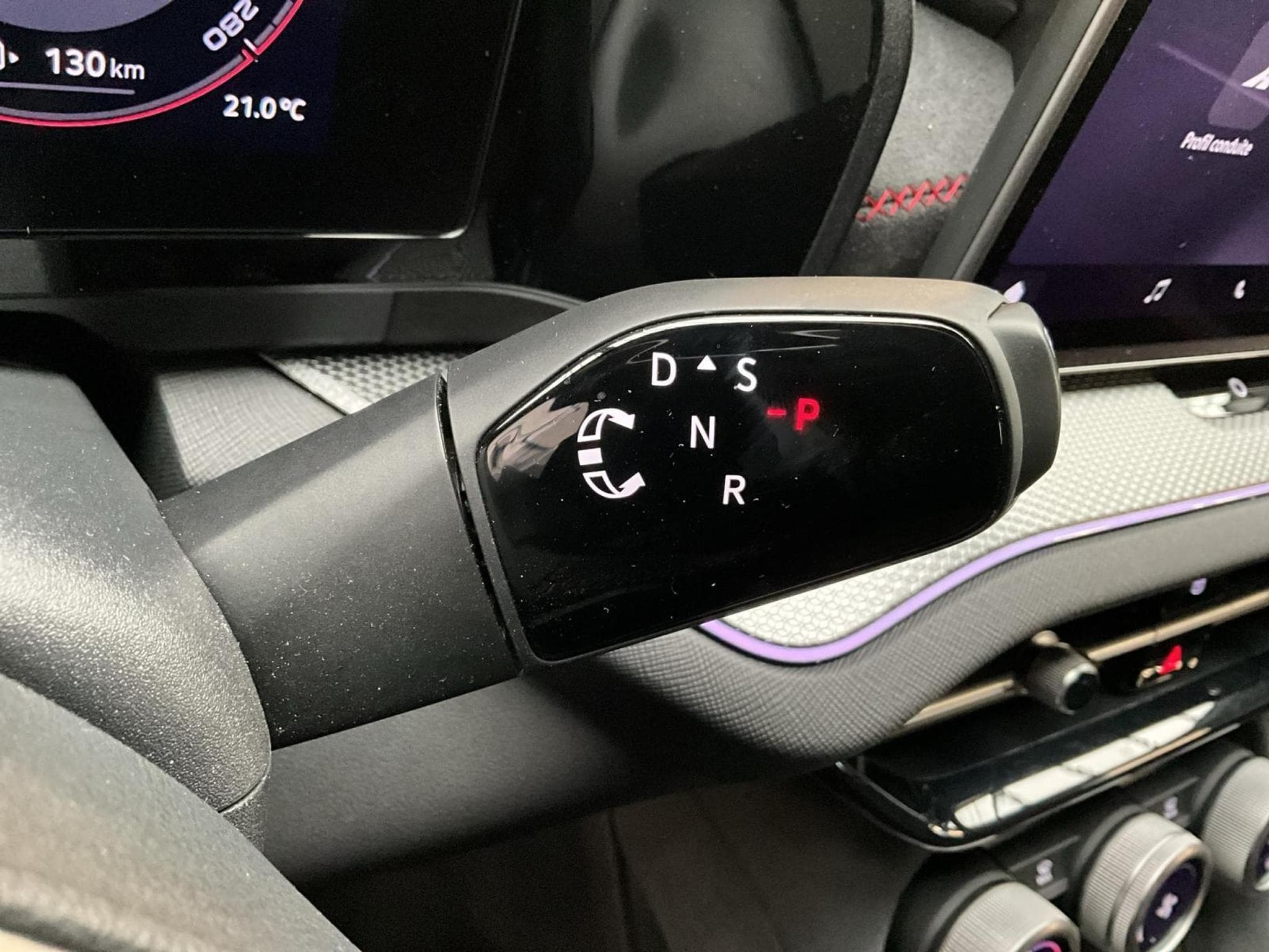 Skoda Kodiaq RS+DSG+4x4+LED+NAVI+AHK (2025) - Foto 12