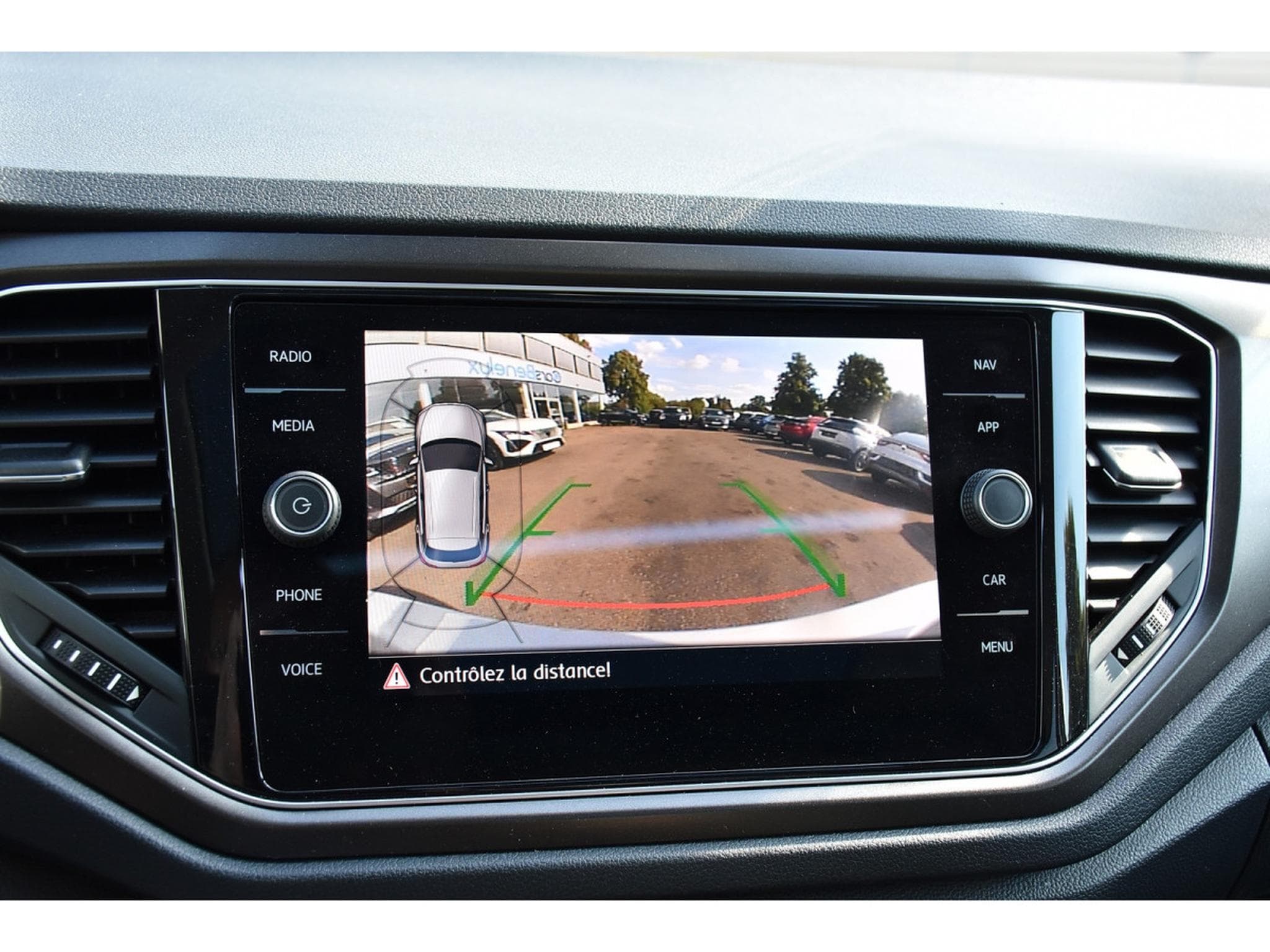 VW T-Roc 1.5 TSI Style DSG PANO ACC SIDE PARK CAM KEYLESS 1° MAIN (2018) - Photo 15