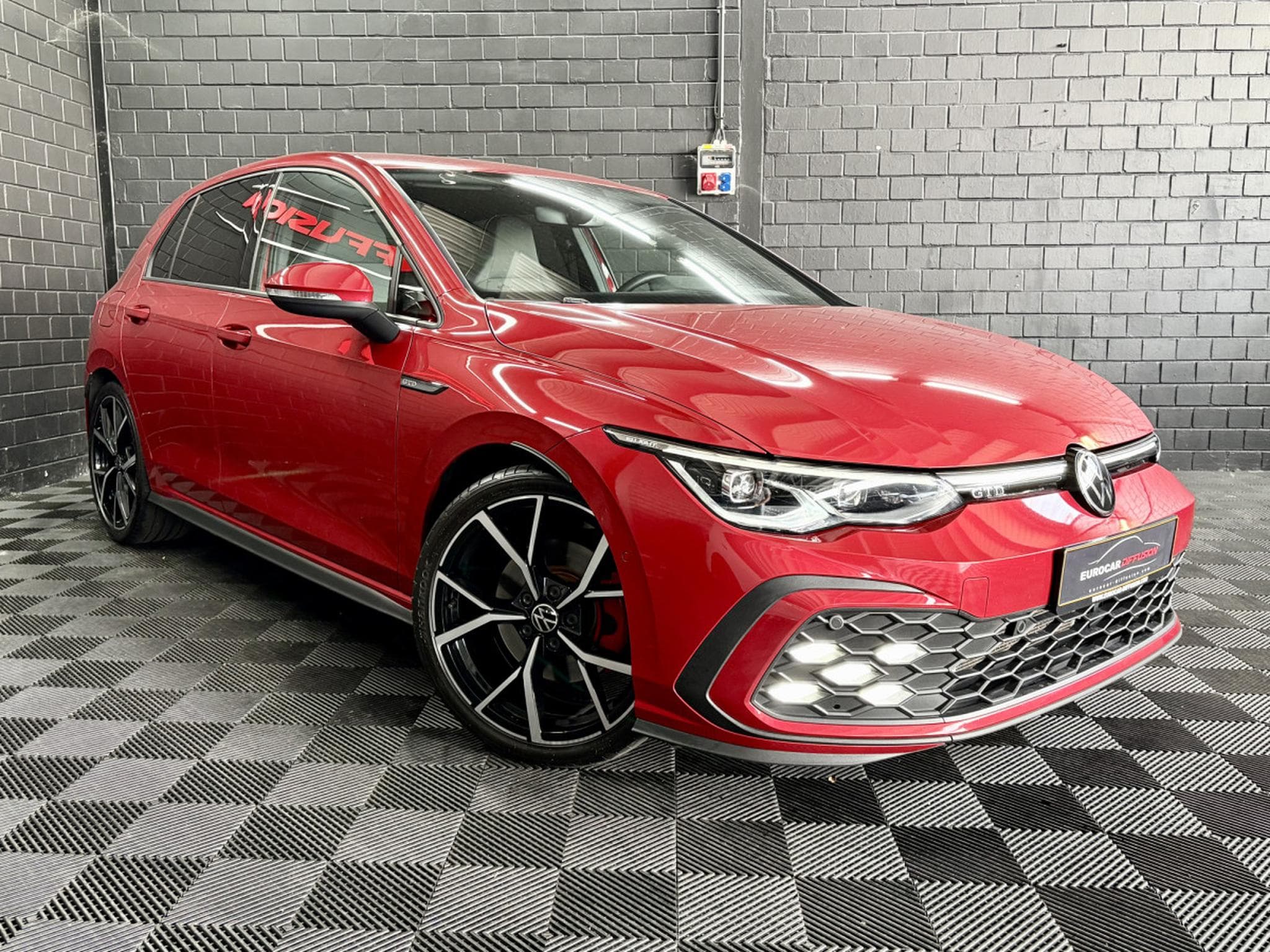 VW Golf GTD 2.0 TDI DSG7 200 CV * MATRIX* ESTORIL* CAM * (2022) - Photo 3