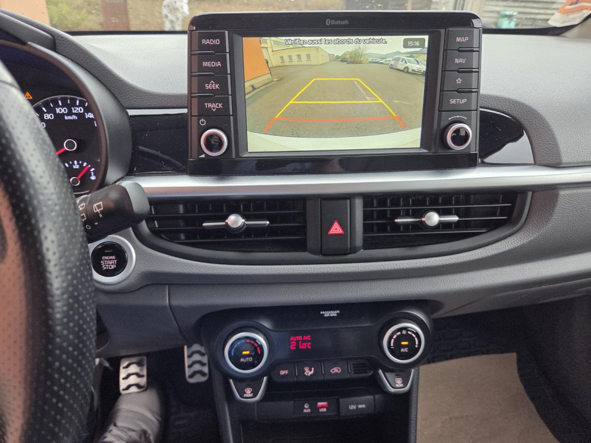 Kia Picanto 1.0 T-GDI 100 CV X-Line / Garantie 12 Mois) (2020) - Photo 19