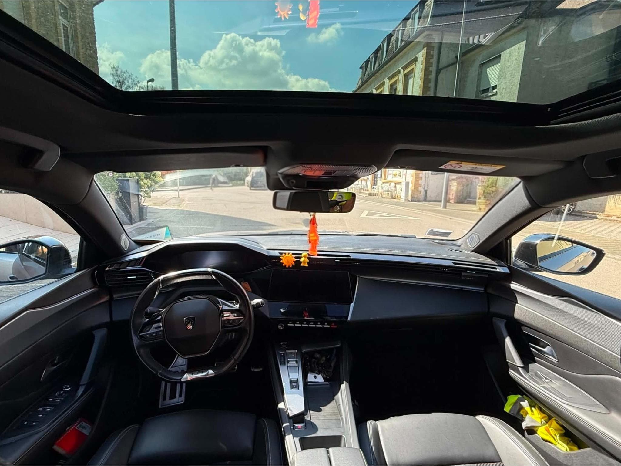 Peugeot 308 New 308 GT 1.5 BLUEHDI (2022) - Foto 8