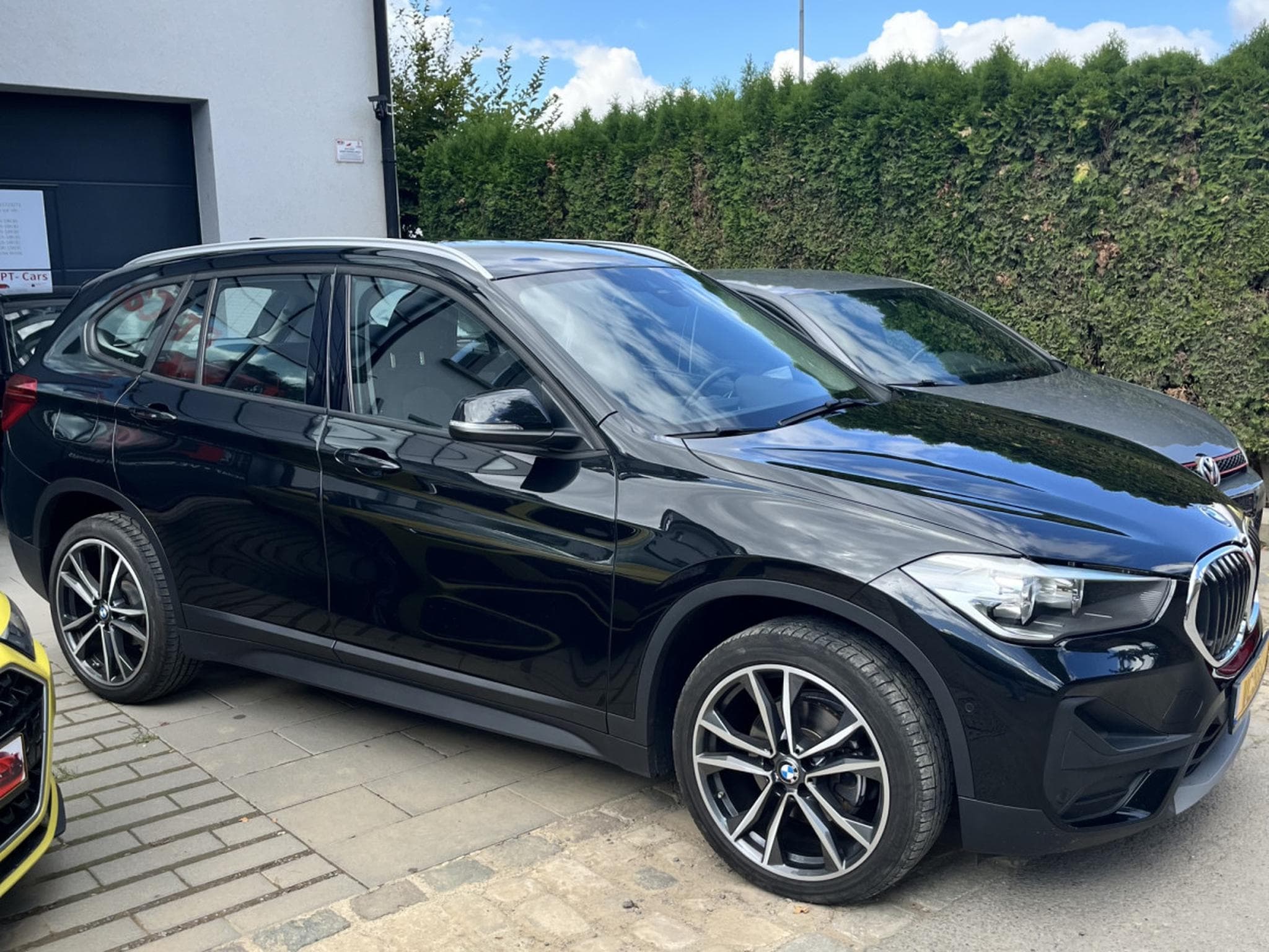 BMW X1 18d 150 auto (2021) - Photo 4