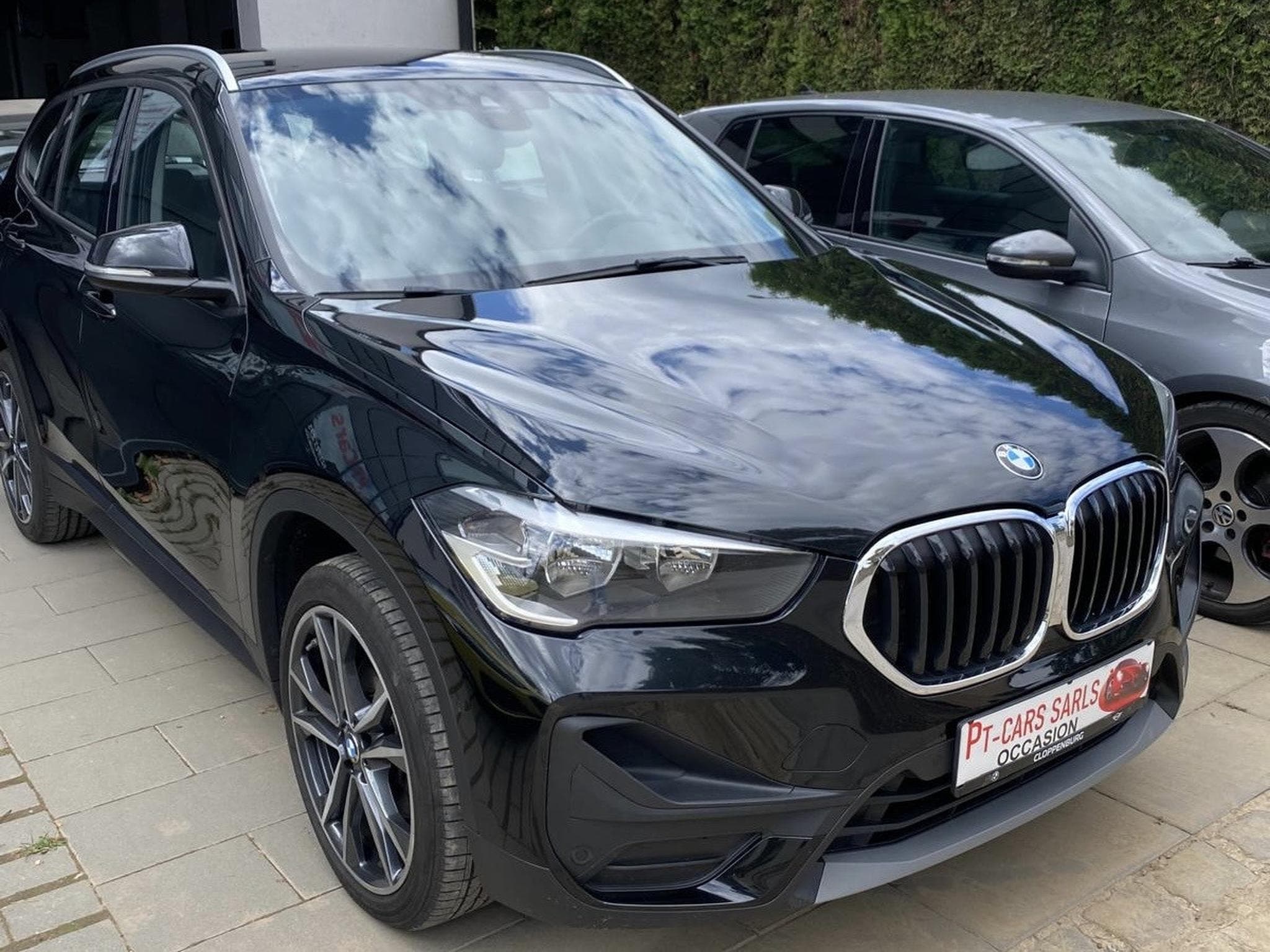 BMW X1 18d 150 auto (2021) - Photo 2