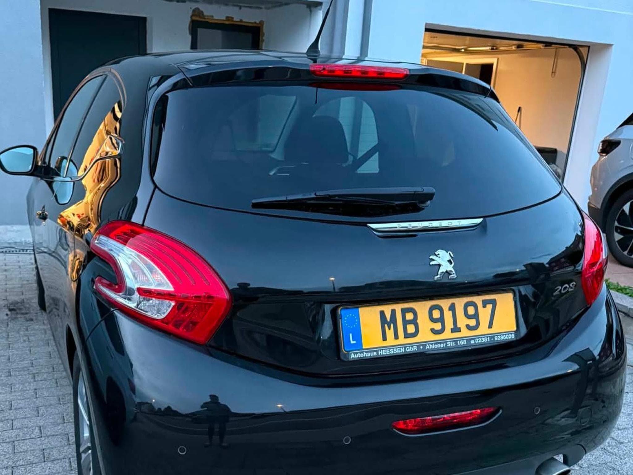 Peugeot 208 (2013) - Photo 1