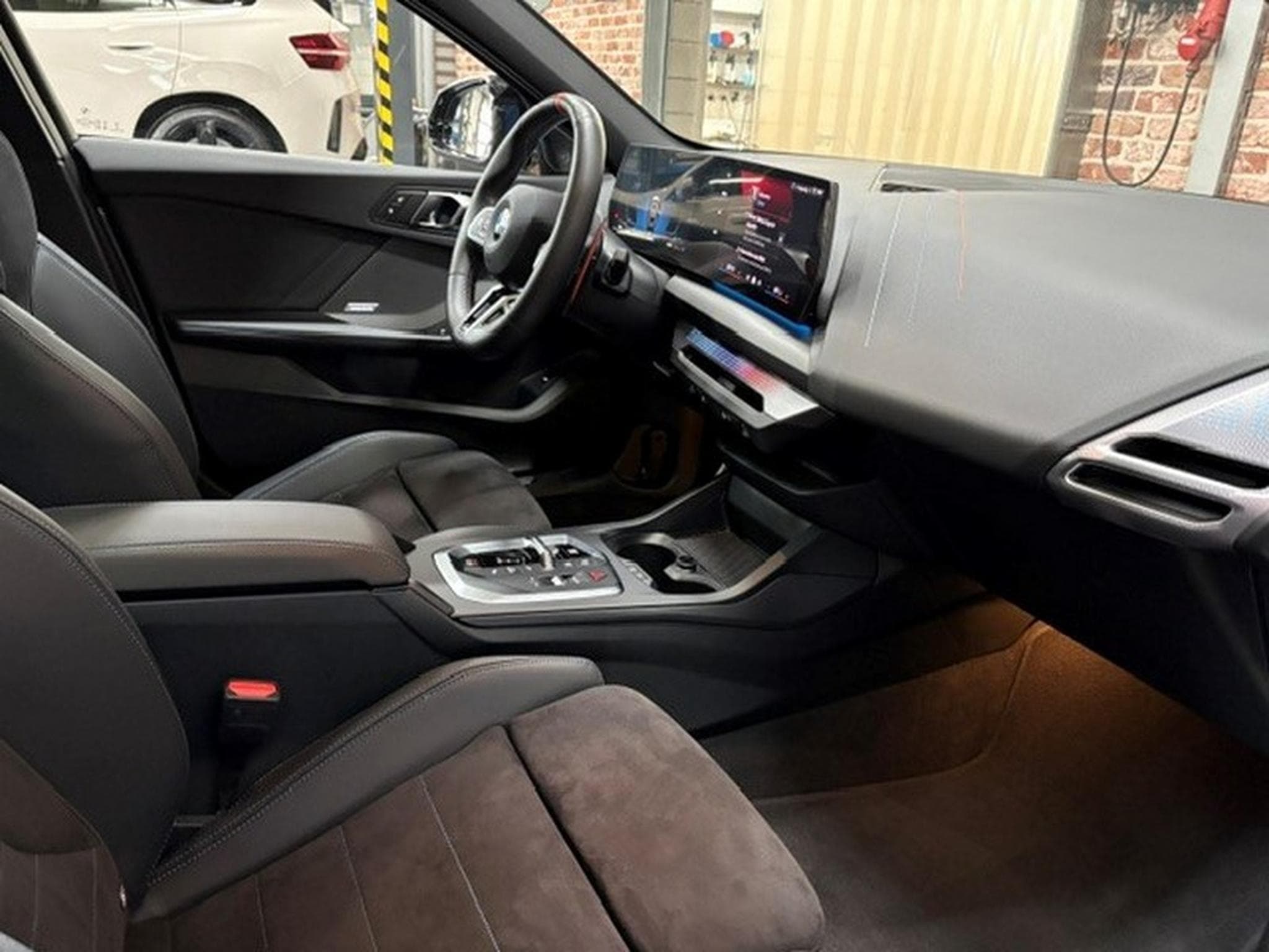 BMW M135 M135iA 2.0 301cv Auto xDrive M-SPORT(New Model) (2026) - Photo 8
