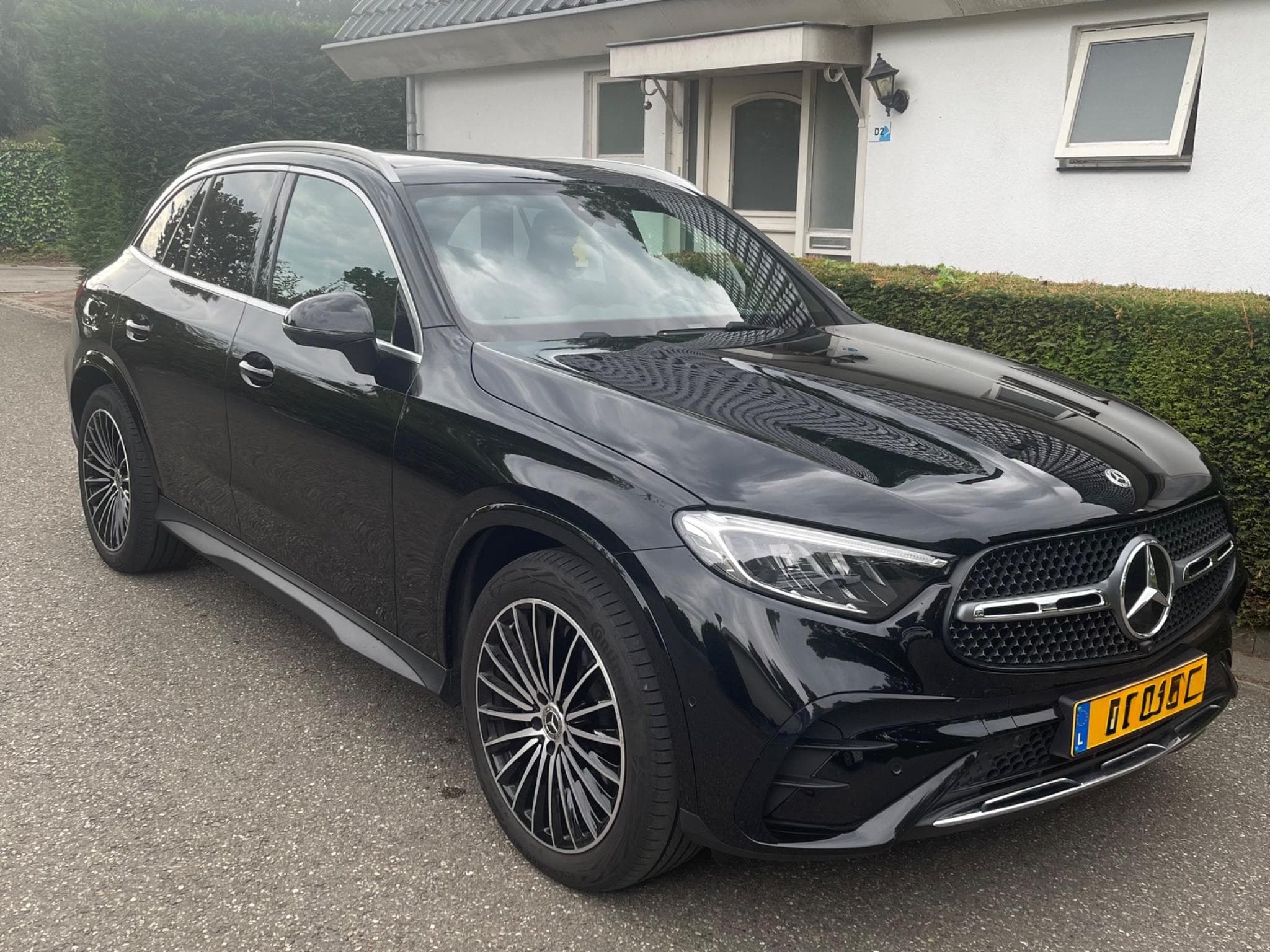Mercedes GLC 200 D 4MATIC STAR EDITION (2025) - Photo 3
