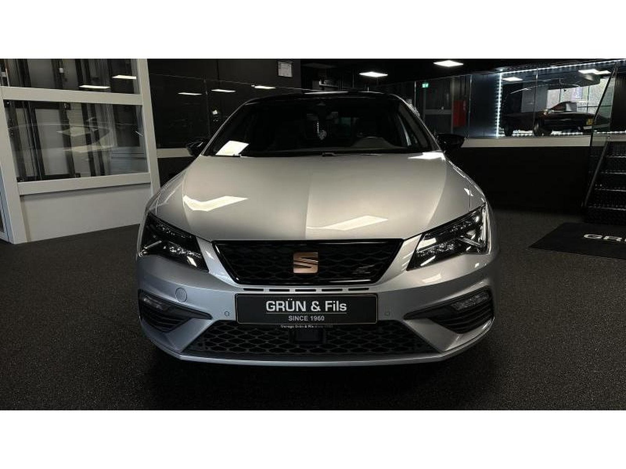 Seat Leon Cupra 2.0 TSI (2020) - Photo 2