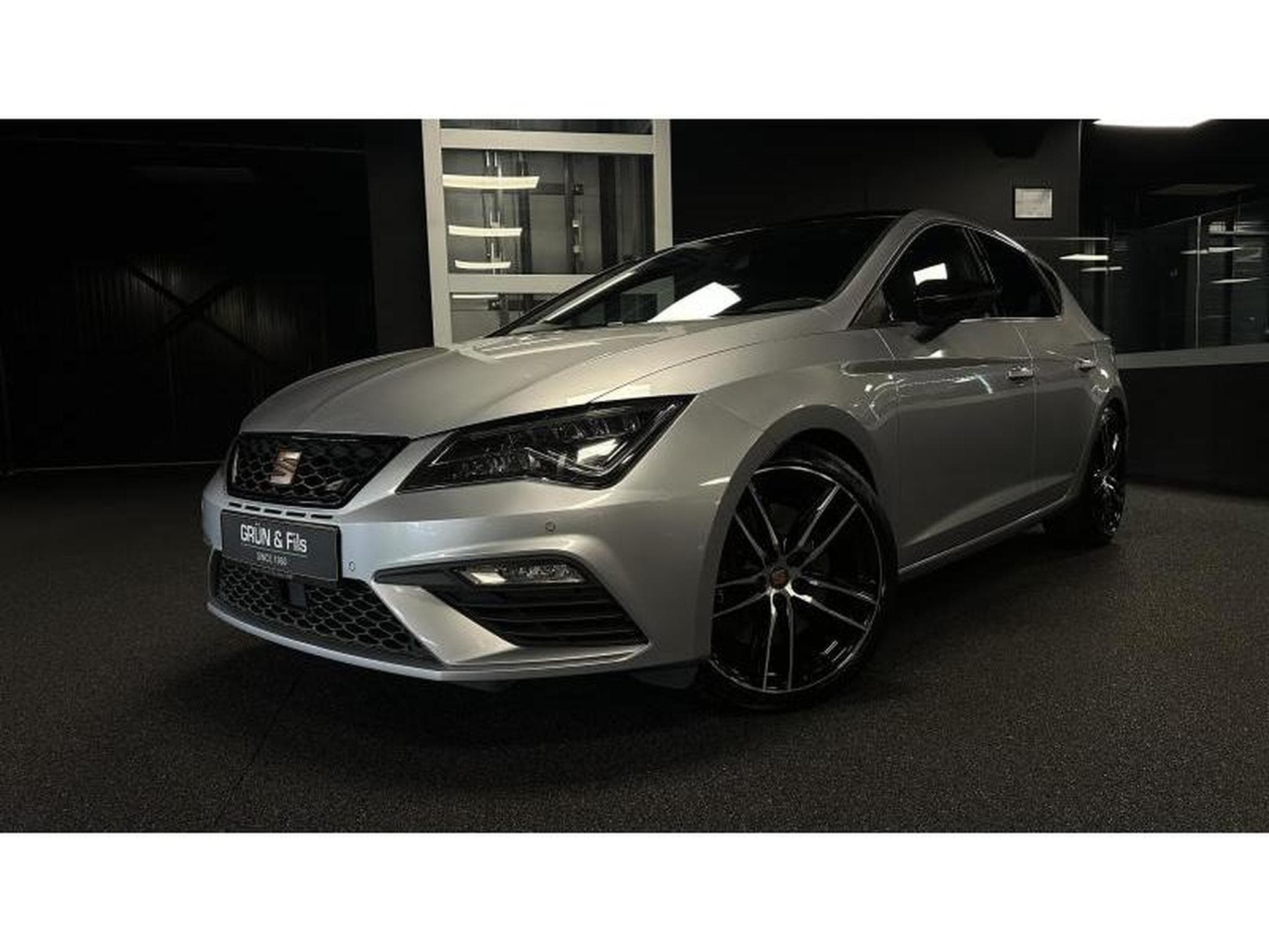 Seat Leon Cupra 2.0 TSI (2020) - Photo 3