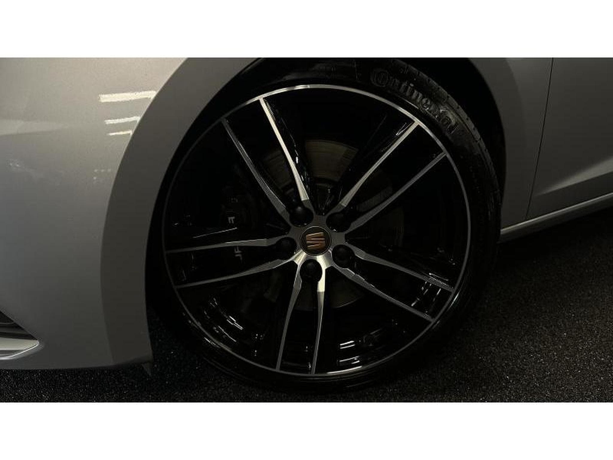 Seat Leon Cupra 2.0 TSI (2020) - Photo 12