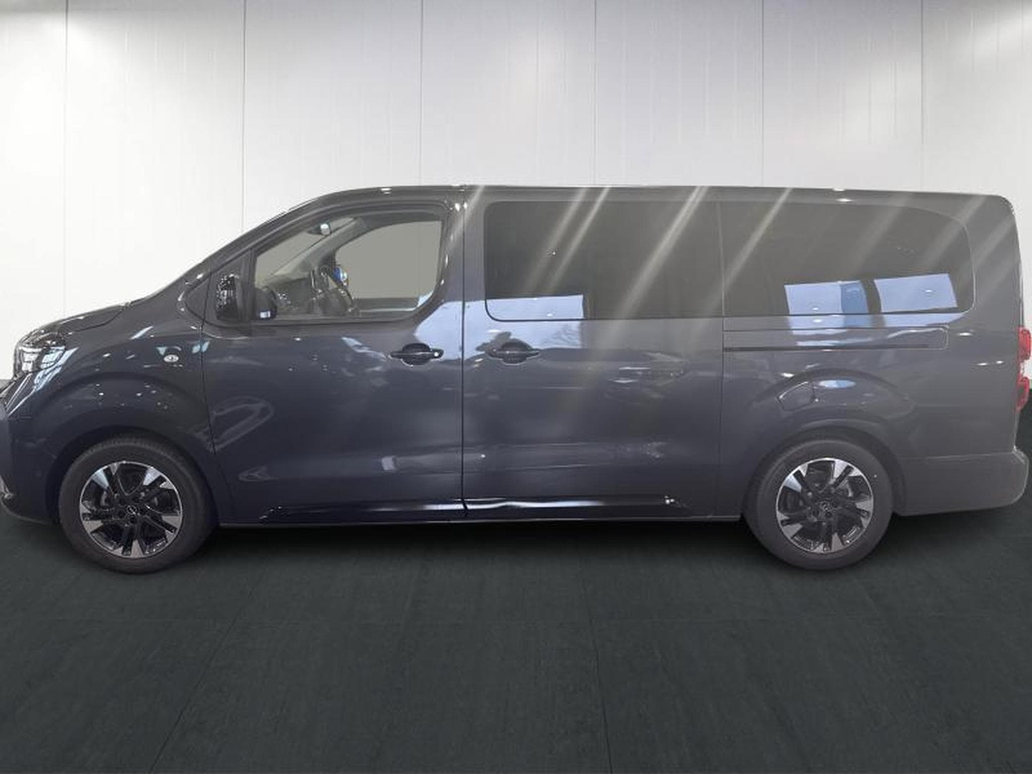 Opel Zafira Life (2025) - Photo 7