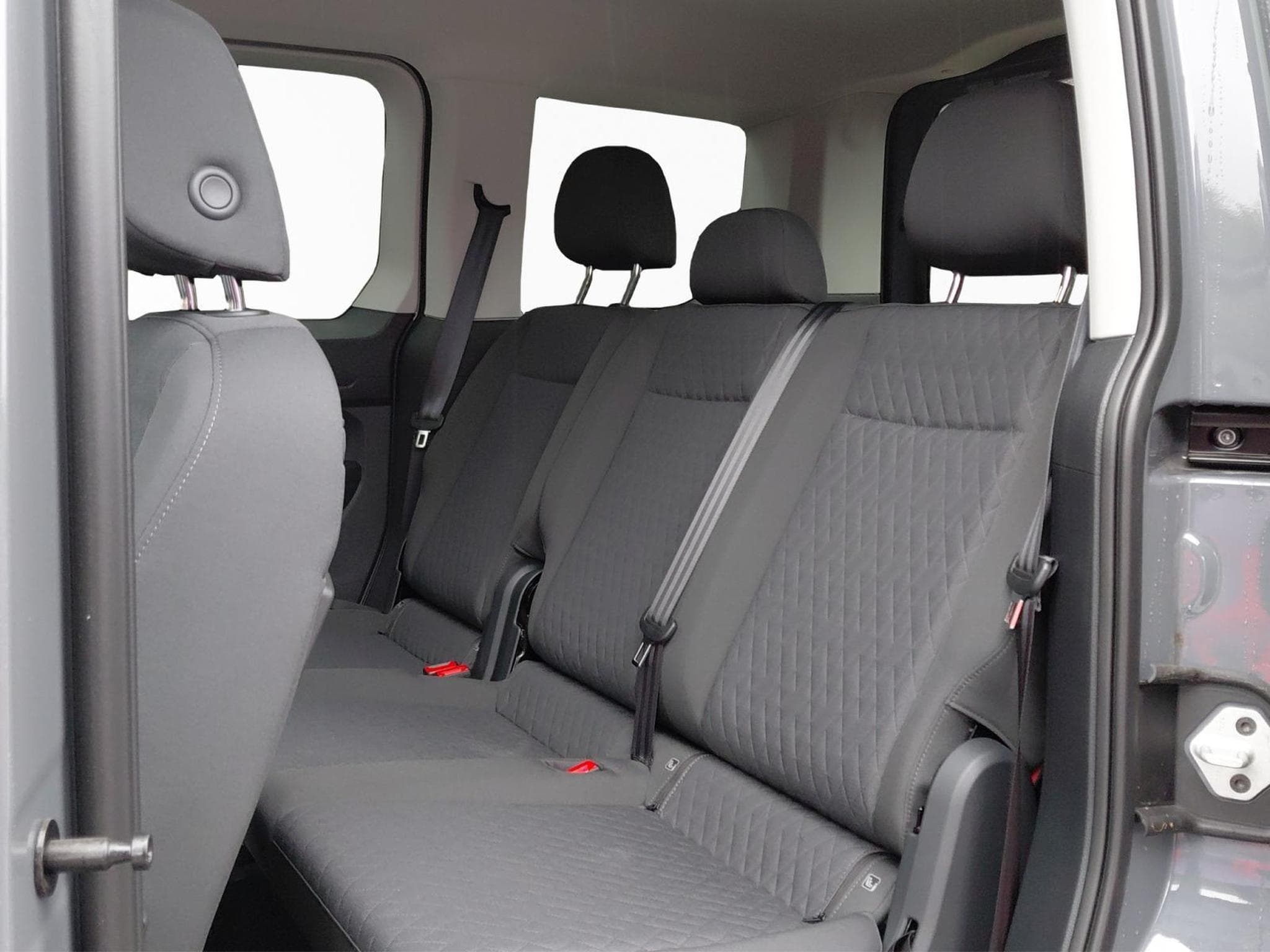 VW Caddy Edition (2026) - Foto 17
