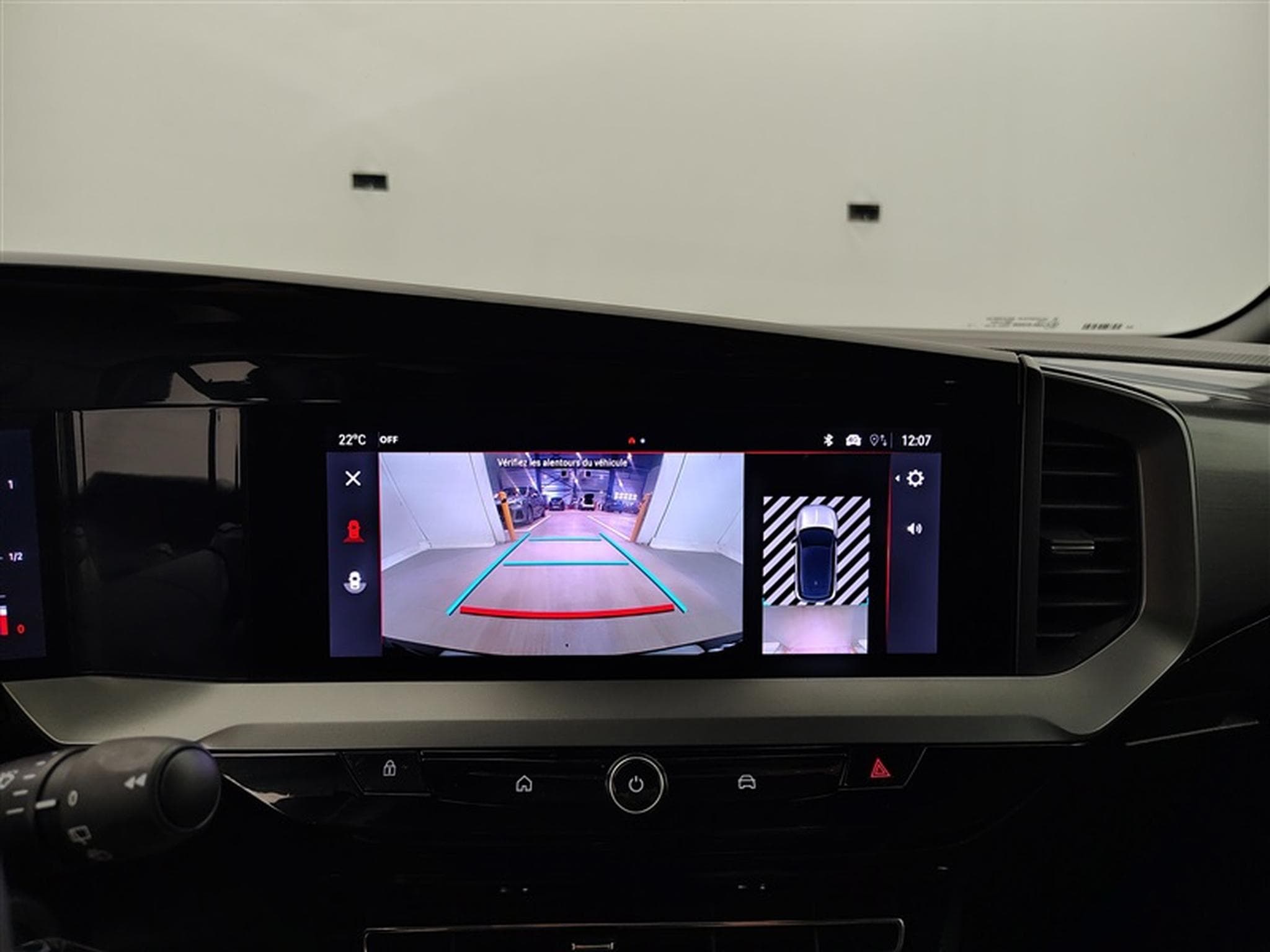 Opel Mokka 1.2 Turbo 136Cv GS CARPLAY / CAMERA / FULL LED (2025) - Foto 17