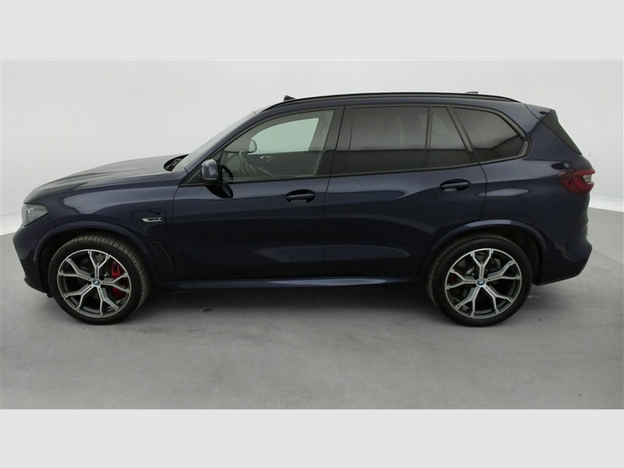 BMW X5 PHEV 3.0A xDrive45e / PACK M / TOIT PANO / LAZER / (2022) - Foto 3