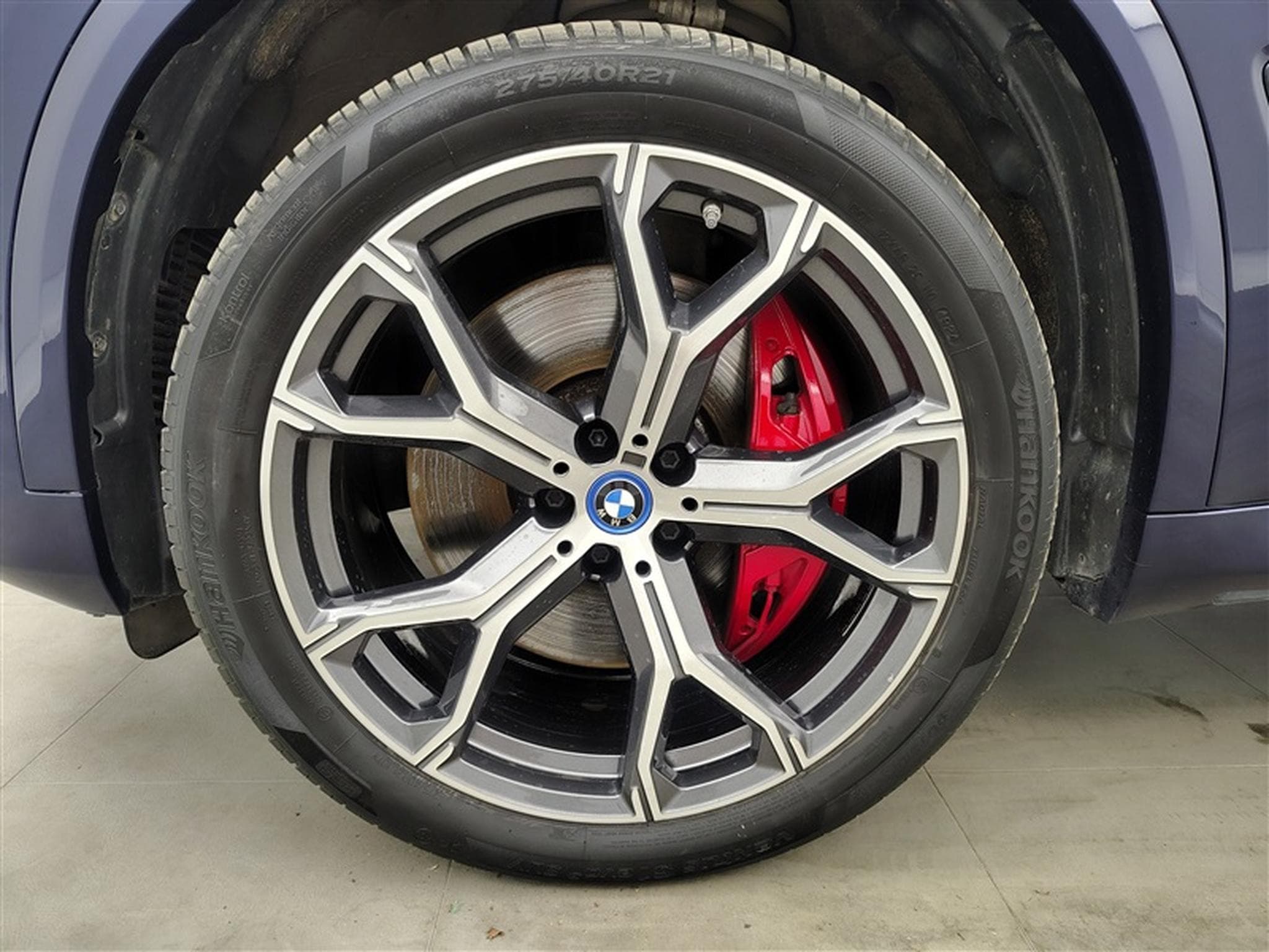 BMW X5 PHEV 3.0A xDrive45e / PACK M / TOIT PANO / LAZER / (2022) - Foto 6