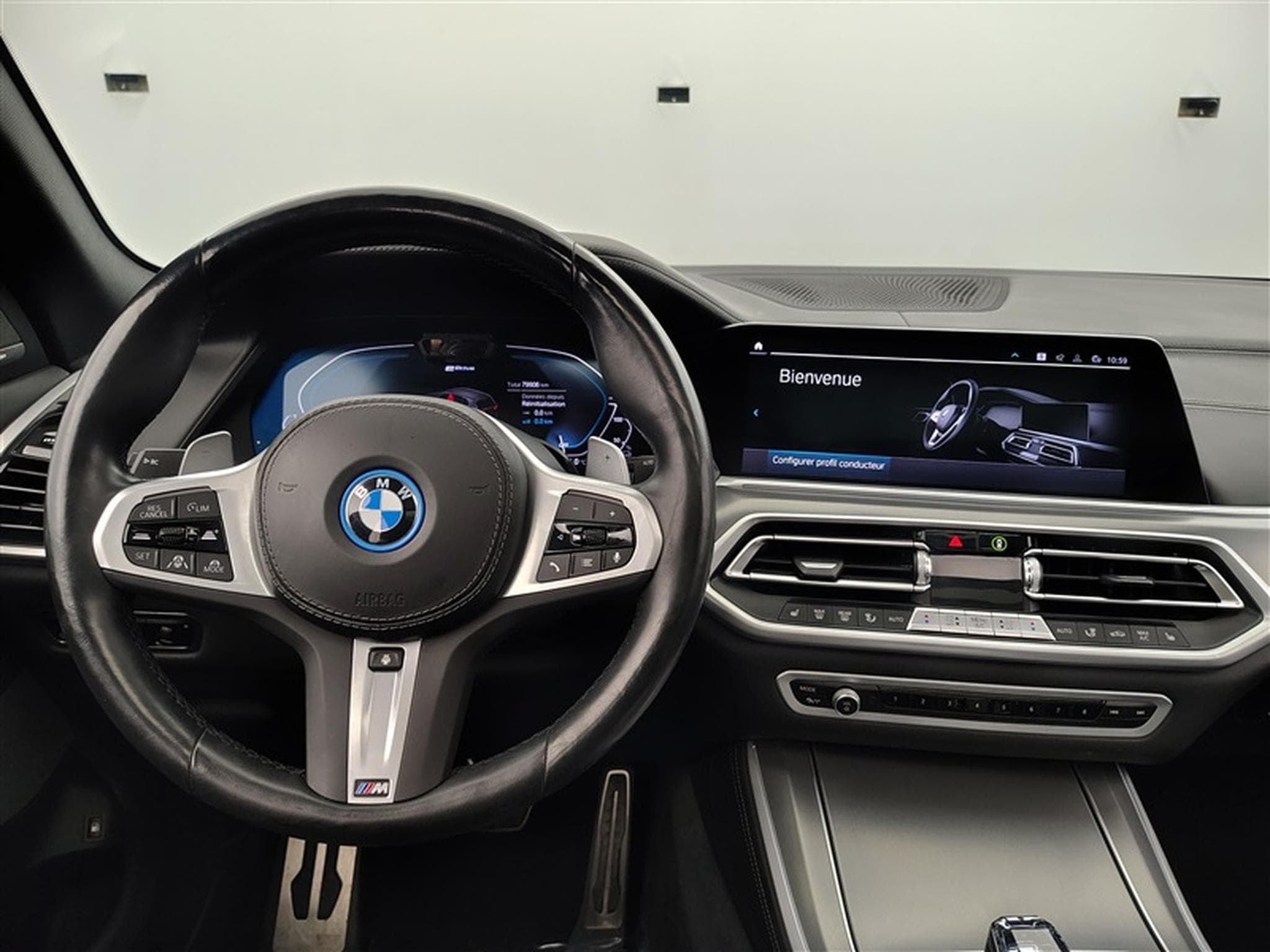 BMW X5 PHEV 3.0A xDrive45e / PACK M / TOIT PANO / LAZER / (2022) - Foto 9
