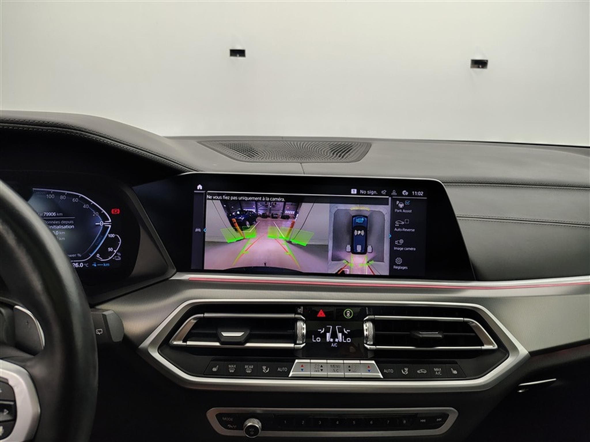 BMW X5 PHEV 3.0A xDrive45e / PACK M / TOIT PANO / LAZER / (2022) - Foto 18