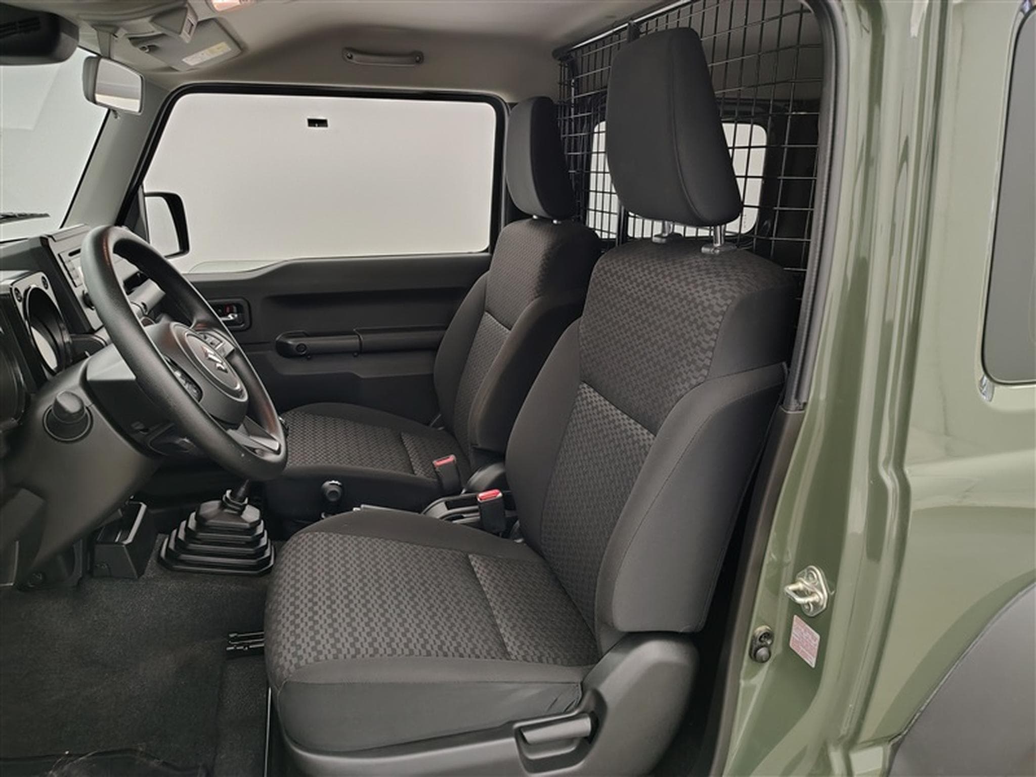 Suzuki Jimny 1.5i 4x4 GL CLIM / BLUETOOTH (2022) - Foto 7