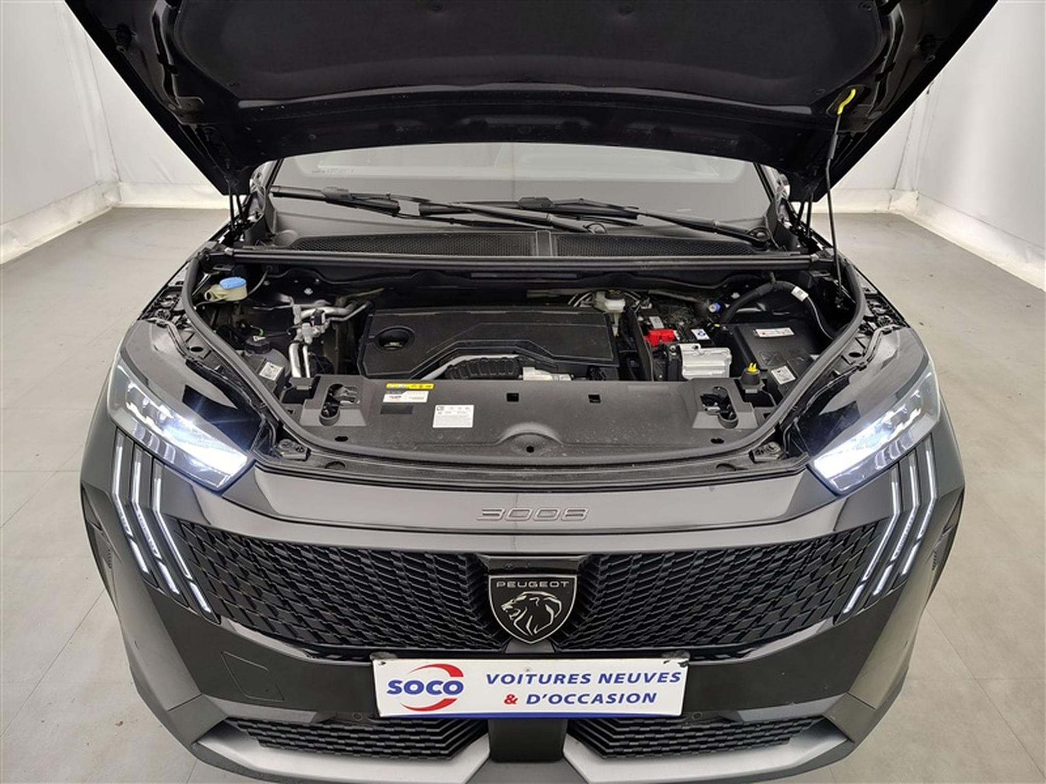 Peugeot 3008 1.2 HYBRID 145cv e-DSC6 GT NAVI / FULL LED / PANO / CAMERA (2025) - Foto 21
