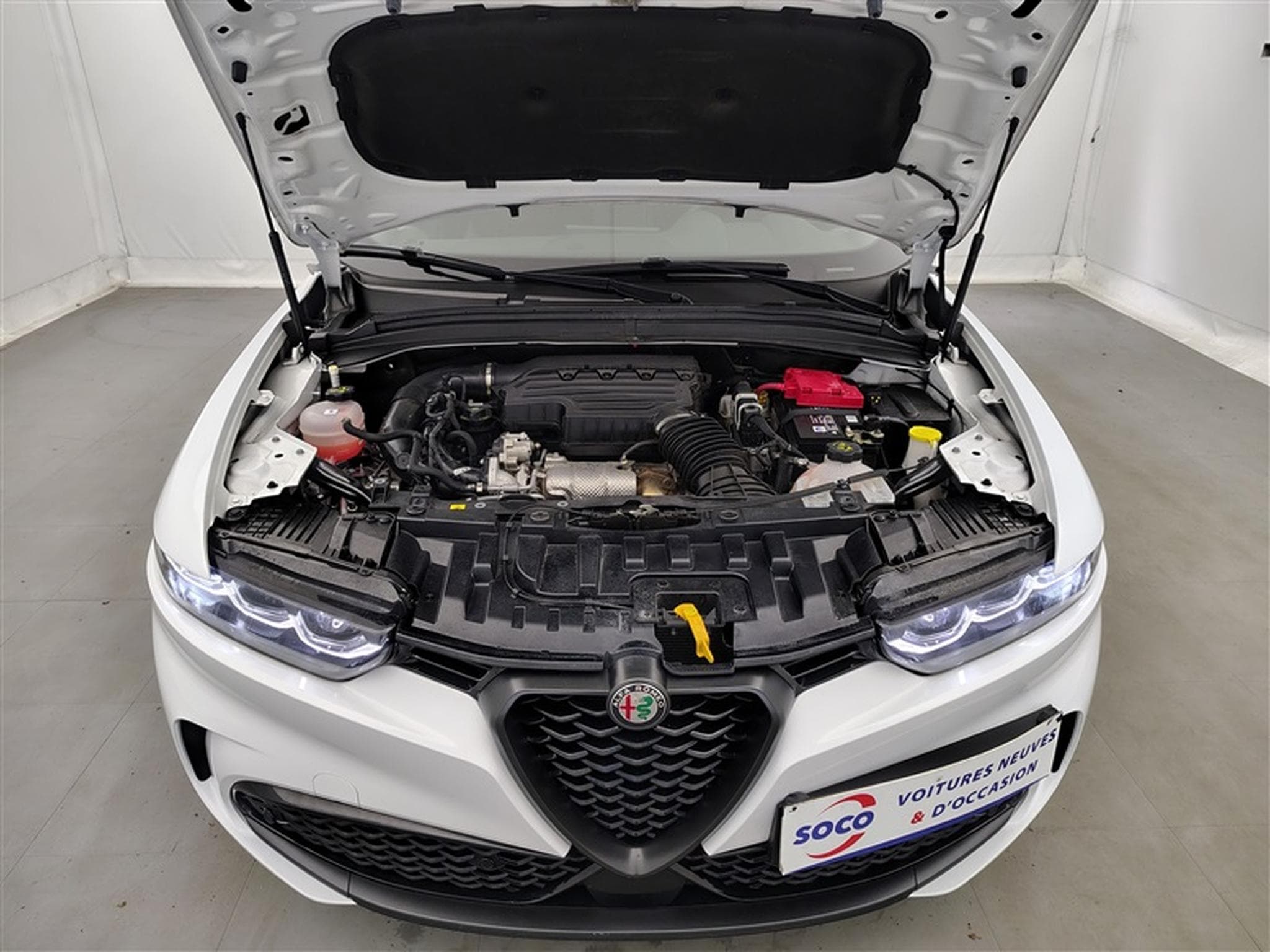 Alfa-Romeo Tonale 1.5 MHEV VGT Veloce°NAV°CARPLAY°FULL LED°CAM°T.OUV°S.CHAUF (2023) - Foto 21
