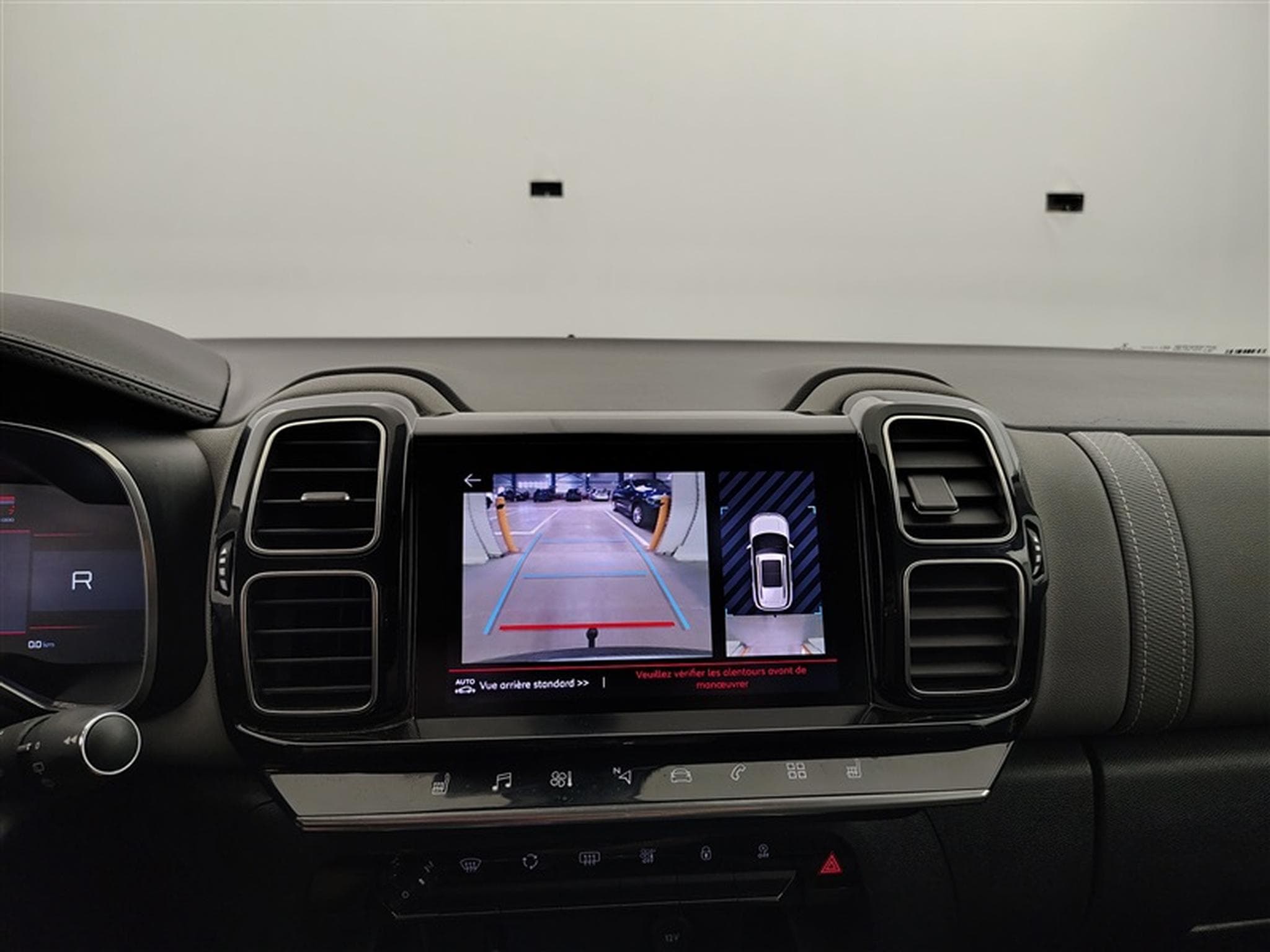 Citroen C5 Aircross 1.5 BlueHDi Business Lounge AUTO/CUIR/NAVI/FULL LED/JA18 (2021) - Foto 18