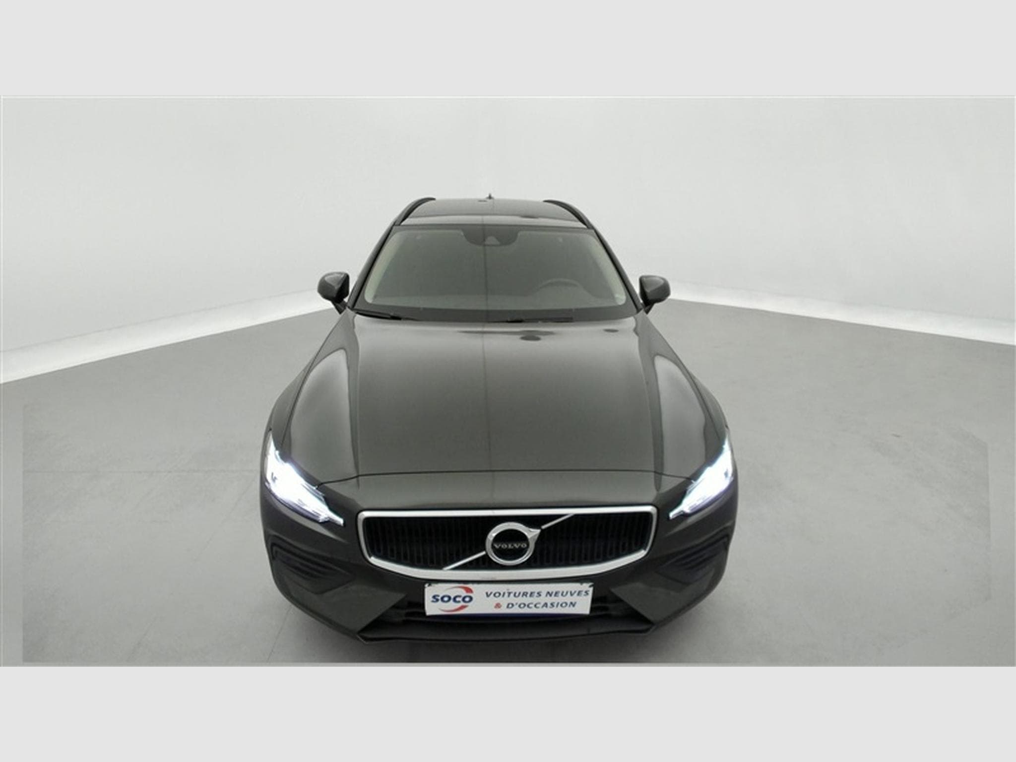 Volvo V60 2.0 D3 Geartronic Business Edition NAVI / FULL LED / CAMERA (2020) - Photo 4