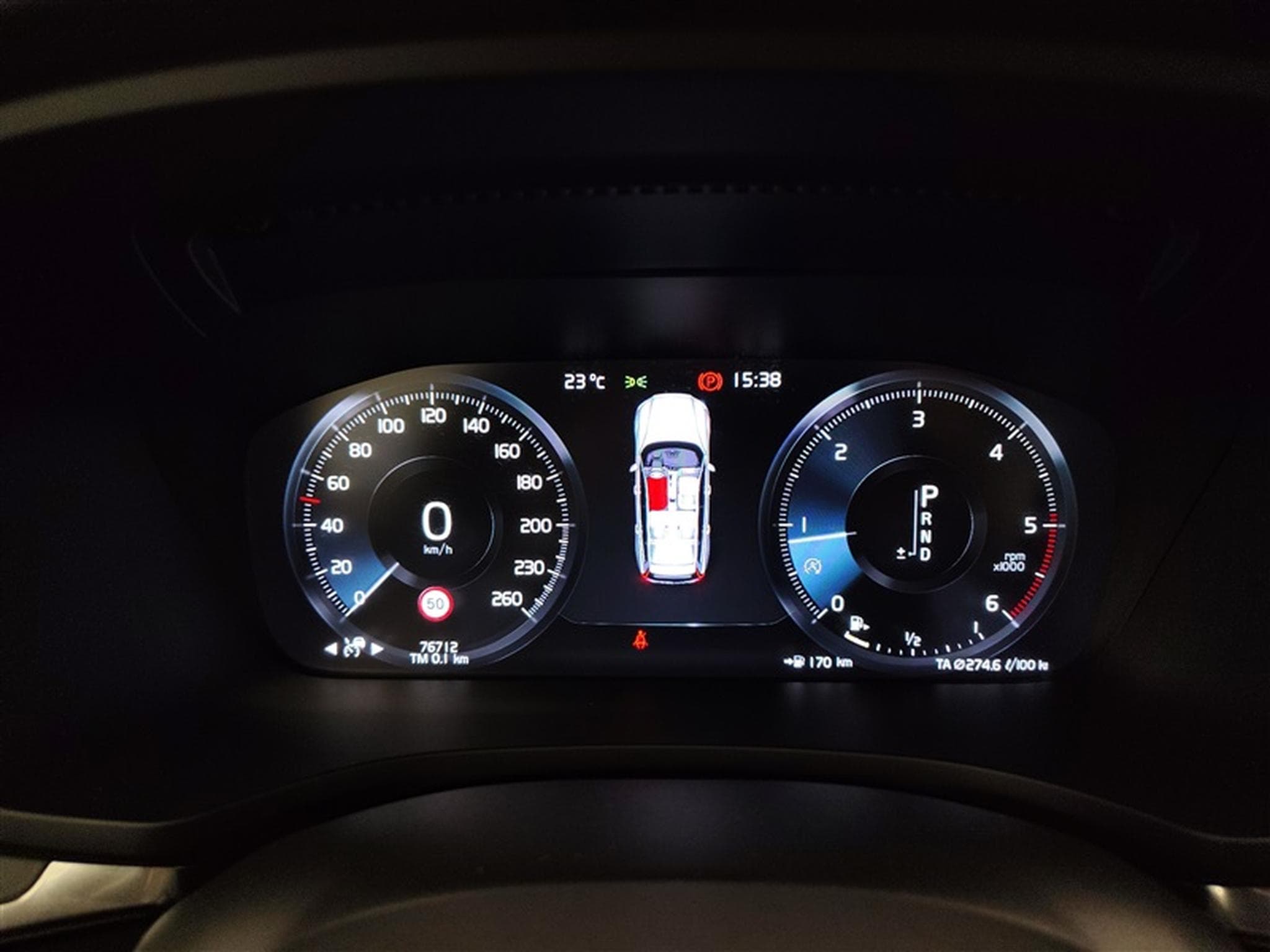 Volvo V60 2.0 D3 Geartronic Business Edition NAVI / FULL LED / CAMERA (2020) - Photo 10