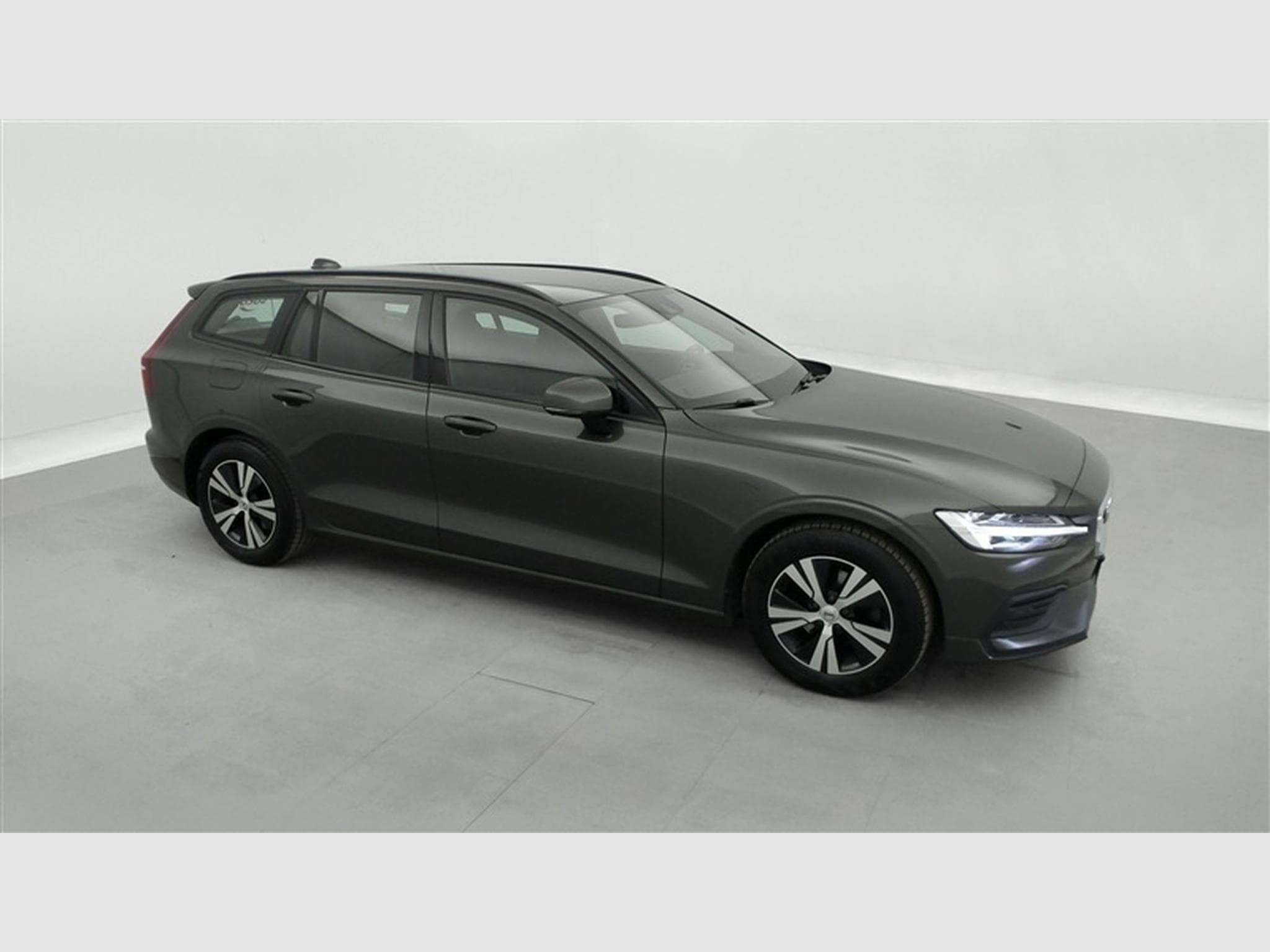 Volvo V60 2.0 D3 Geartronic Business Edition NAVI / FULL LED / CAMERA (2020) - Photo 24